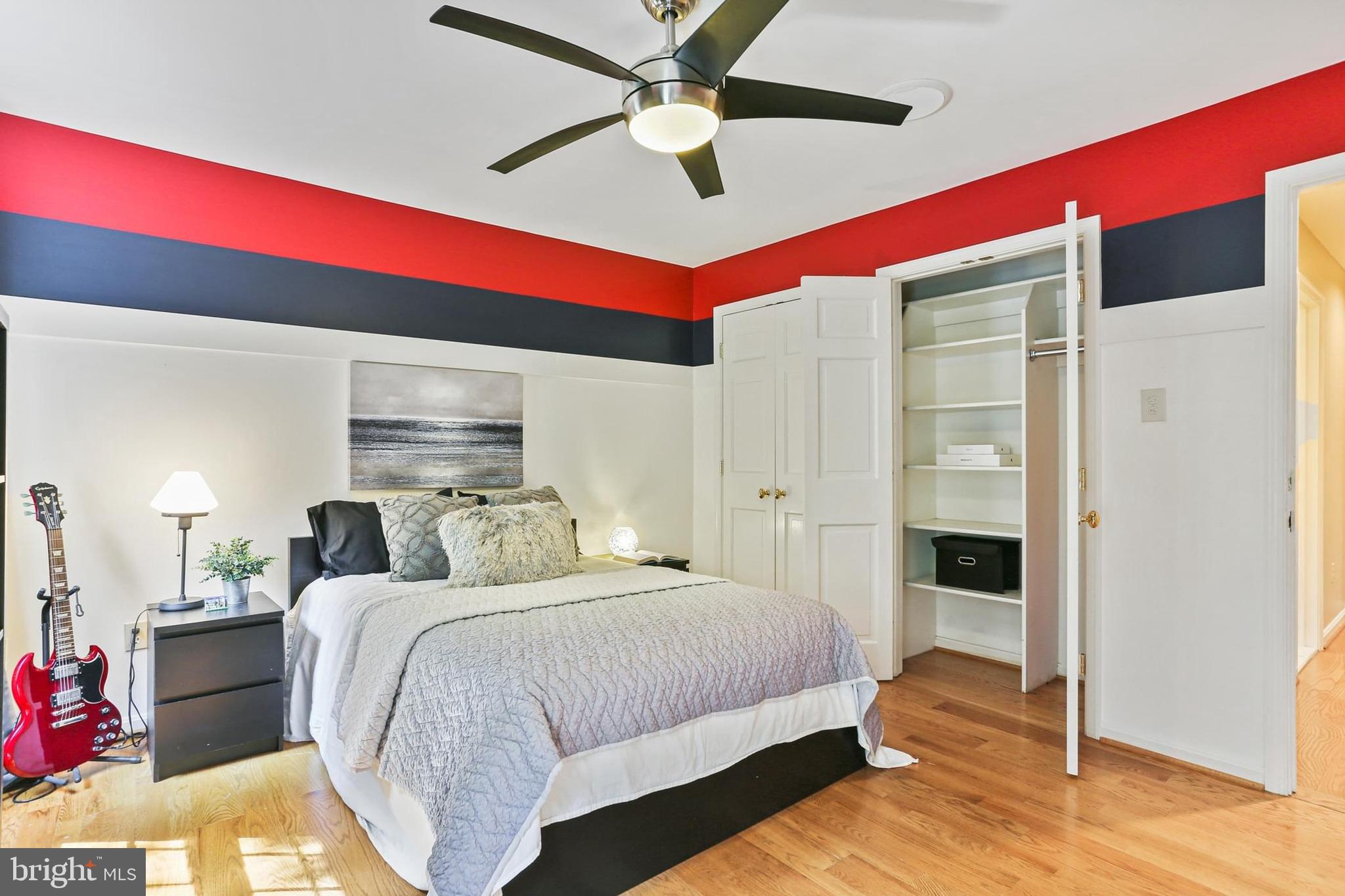 CHAPEL WOODS - Residential