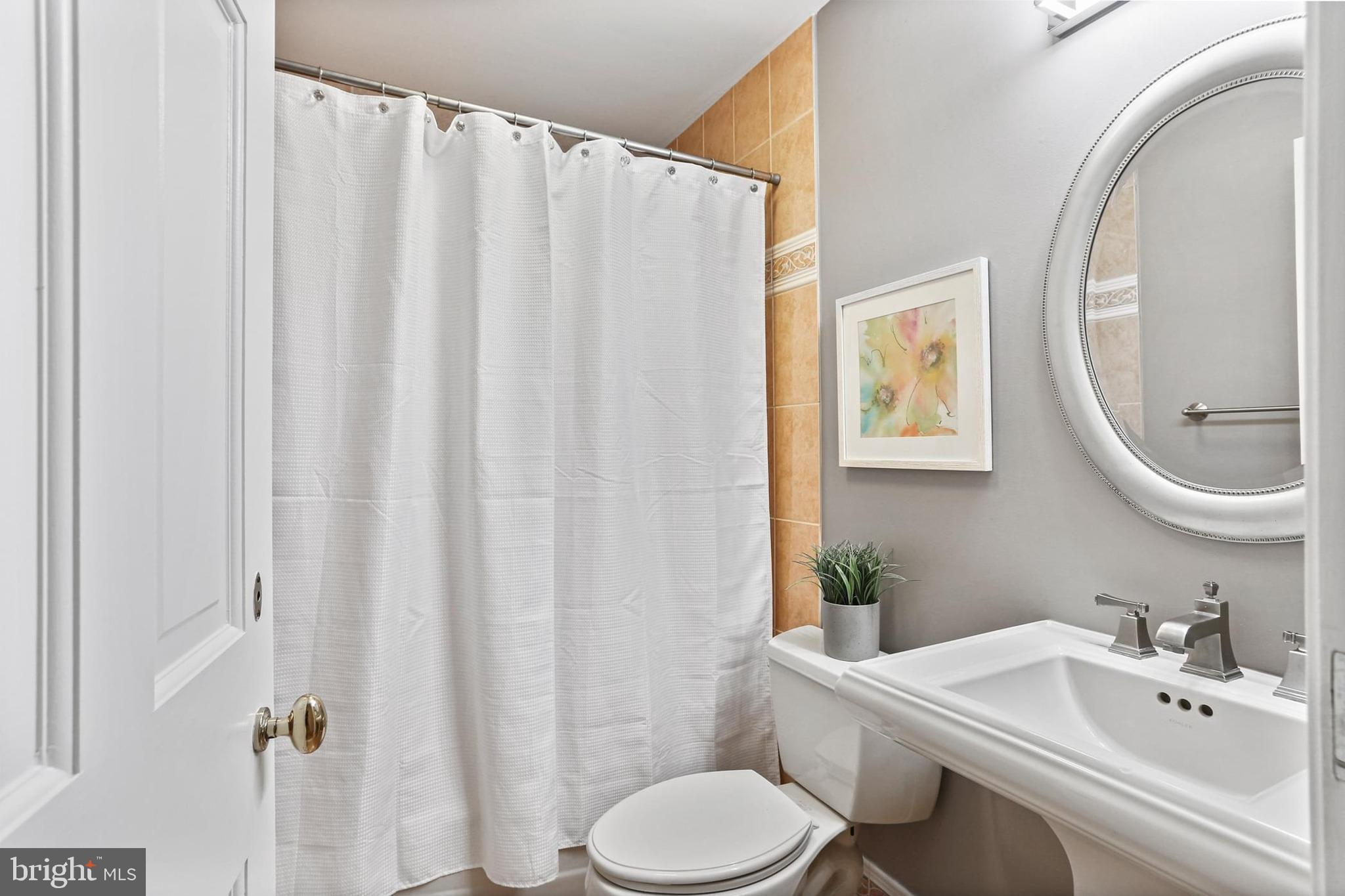 CHAPEL WOODS - Residential