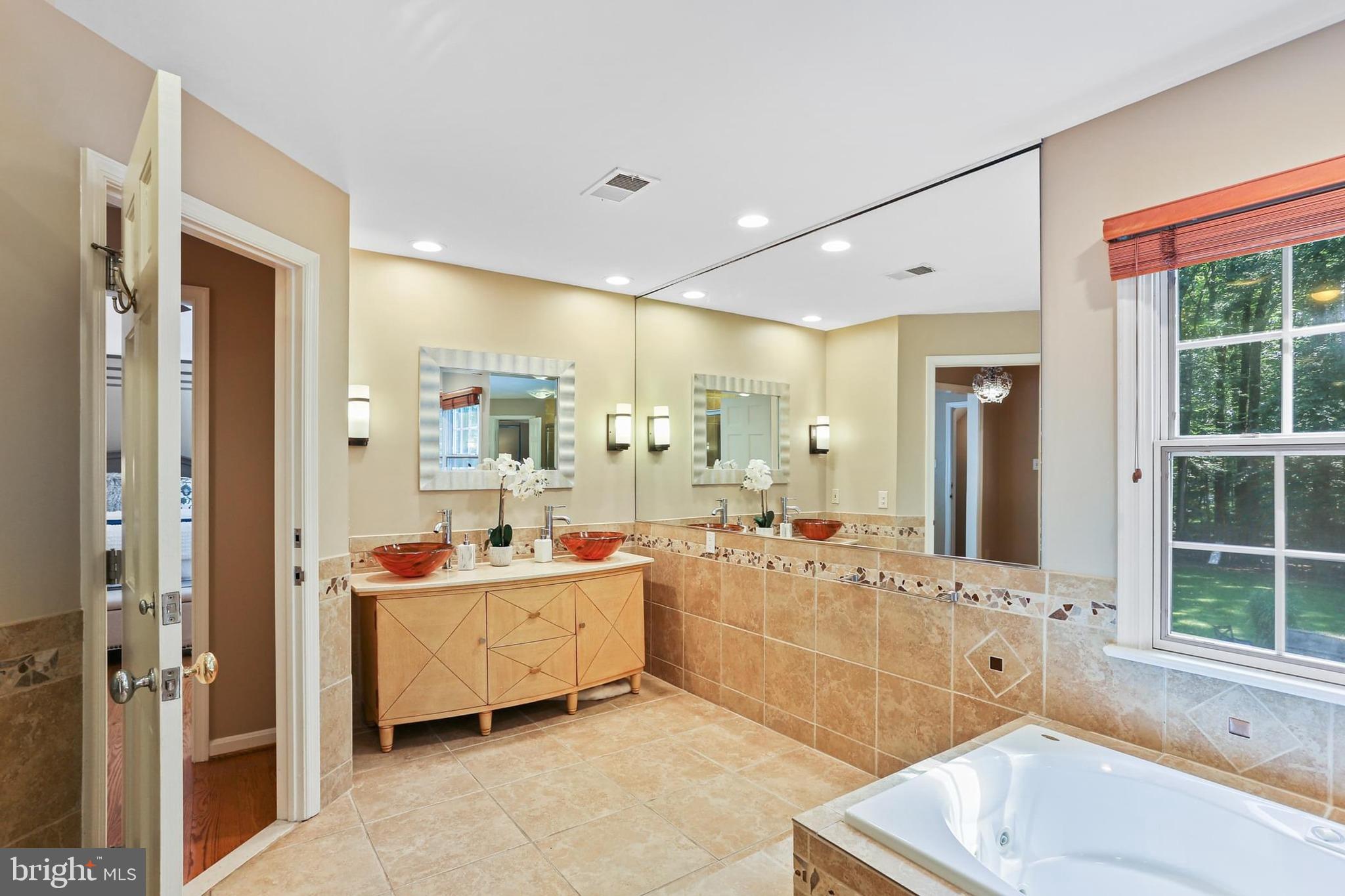 CHAPEL WOODS - Residential