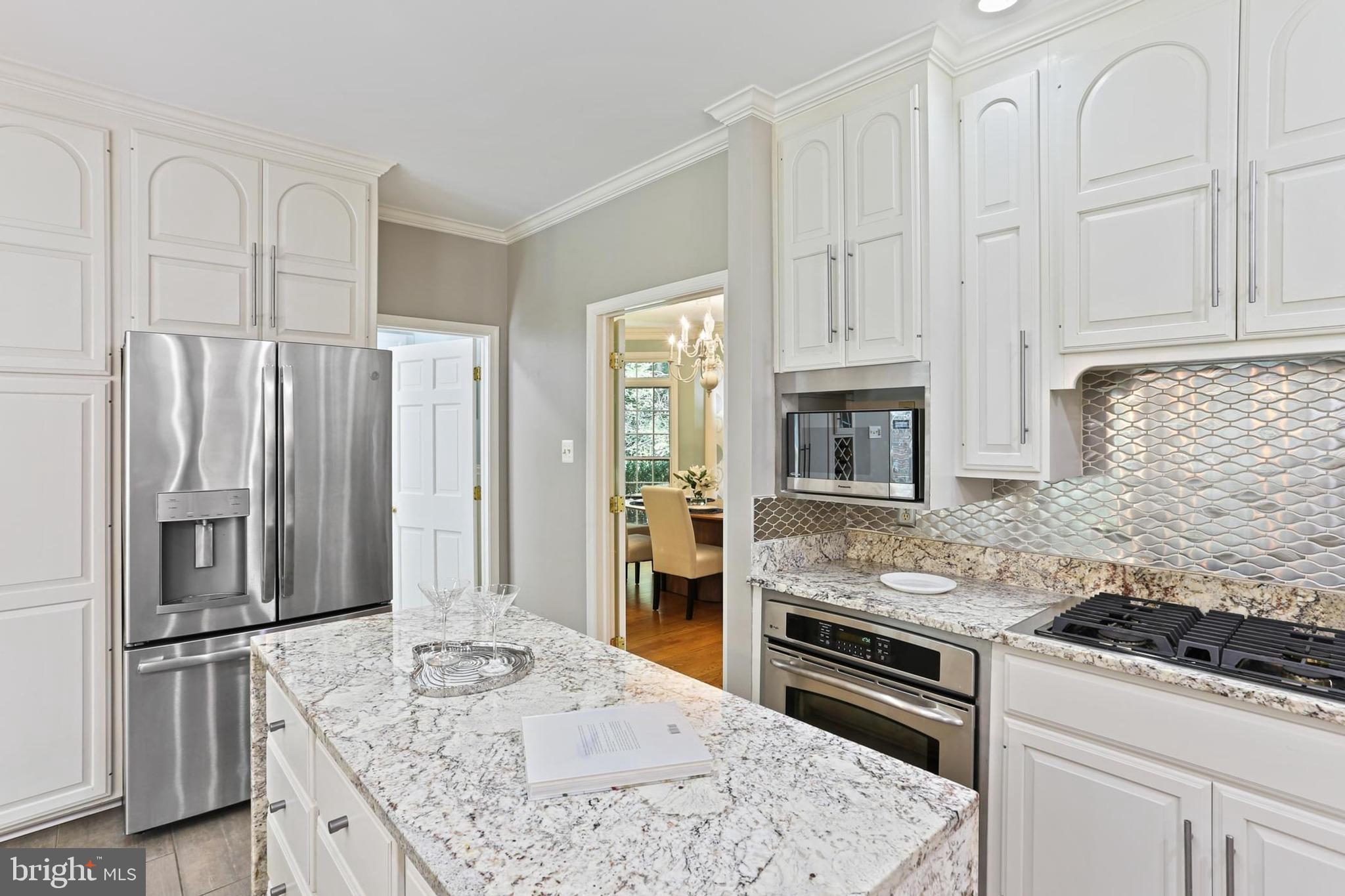 CHAPEL WOODS - Residential