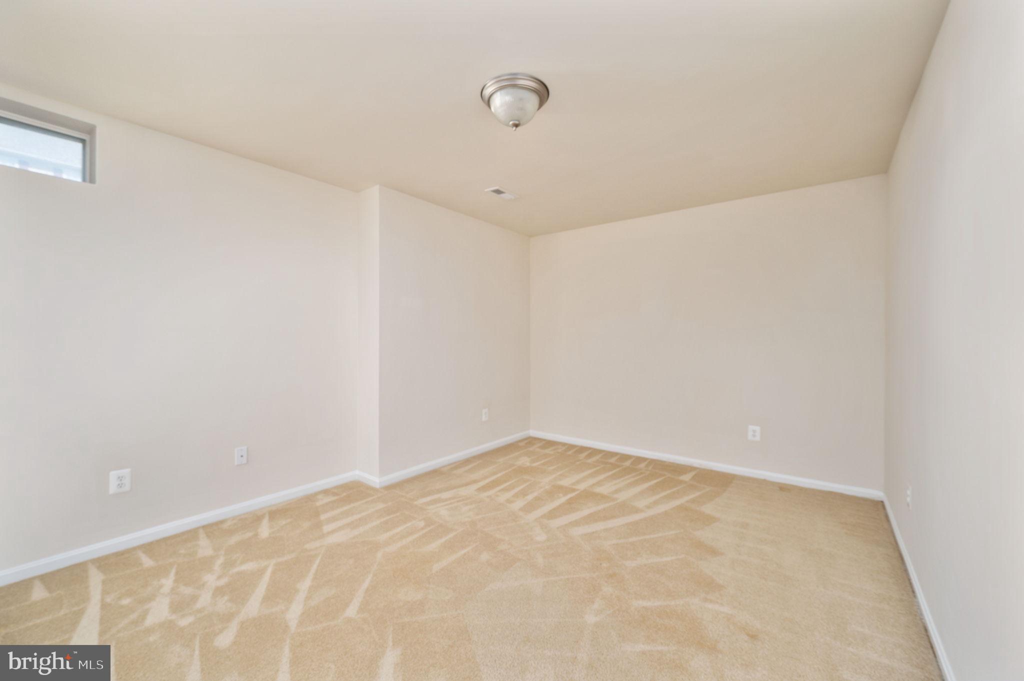 PORT AQUIA - Residential