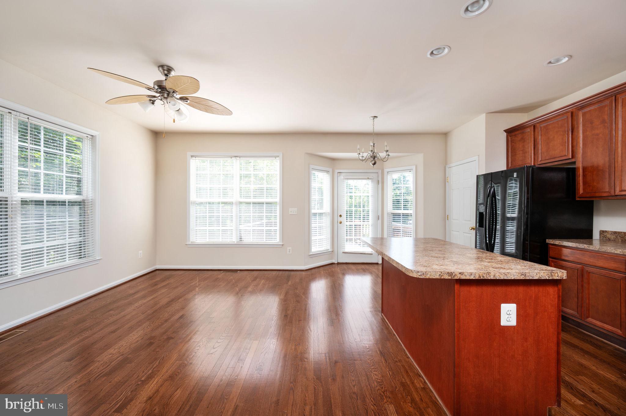 PORT AQUIA - Residential