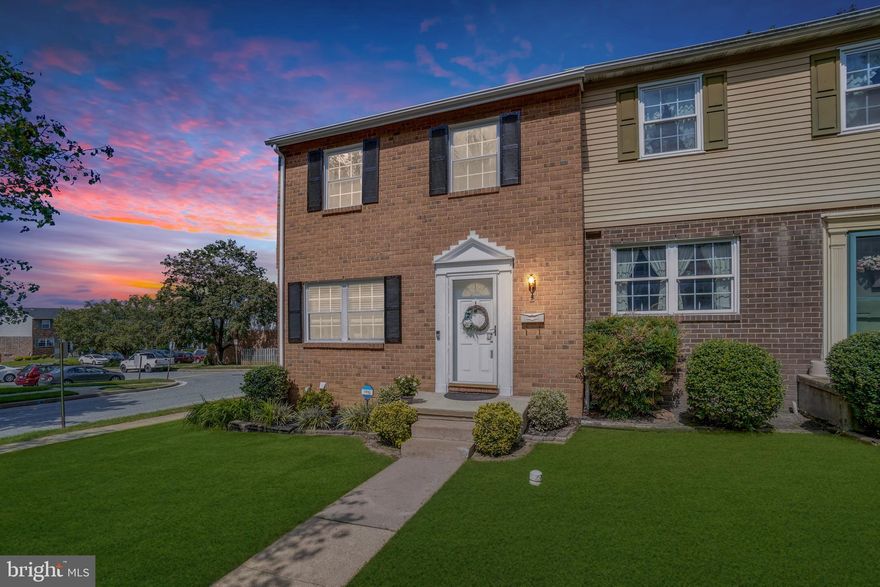 This end unit townhome in Carlton Square has been redone top to bottom and shows like a model home.  It features new eat in kitchen with granite counters, stainless appliances and under the cabinet lighting.  The living room/dining room combination is bright with 3 windows.   The primary bedroom has a ceiling fan and updated bathroom with corner shower.  The other two bedrooms are nicely sized and share another full updated bathroom.  The basement has an exercise/office, a large rec room with corner wood burning fireplace and walks out to a over sized fenced in corner yard with patio.  This house has it all and will not last long.