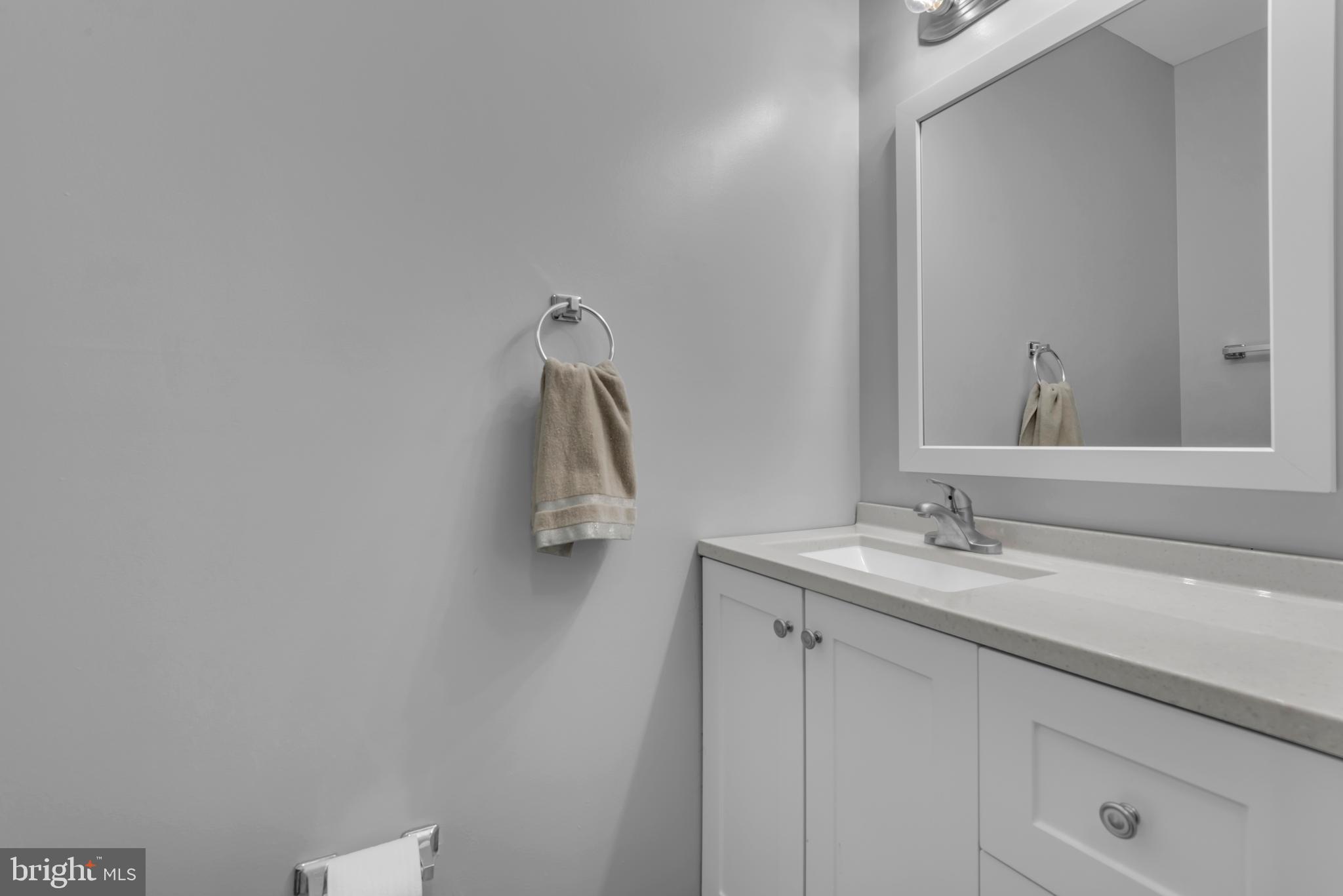 REGENCY MEADOWS - Residential Lease