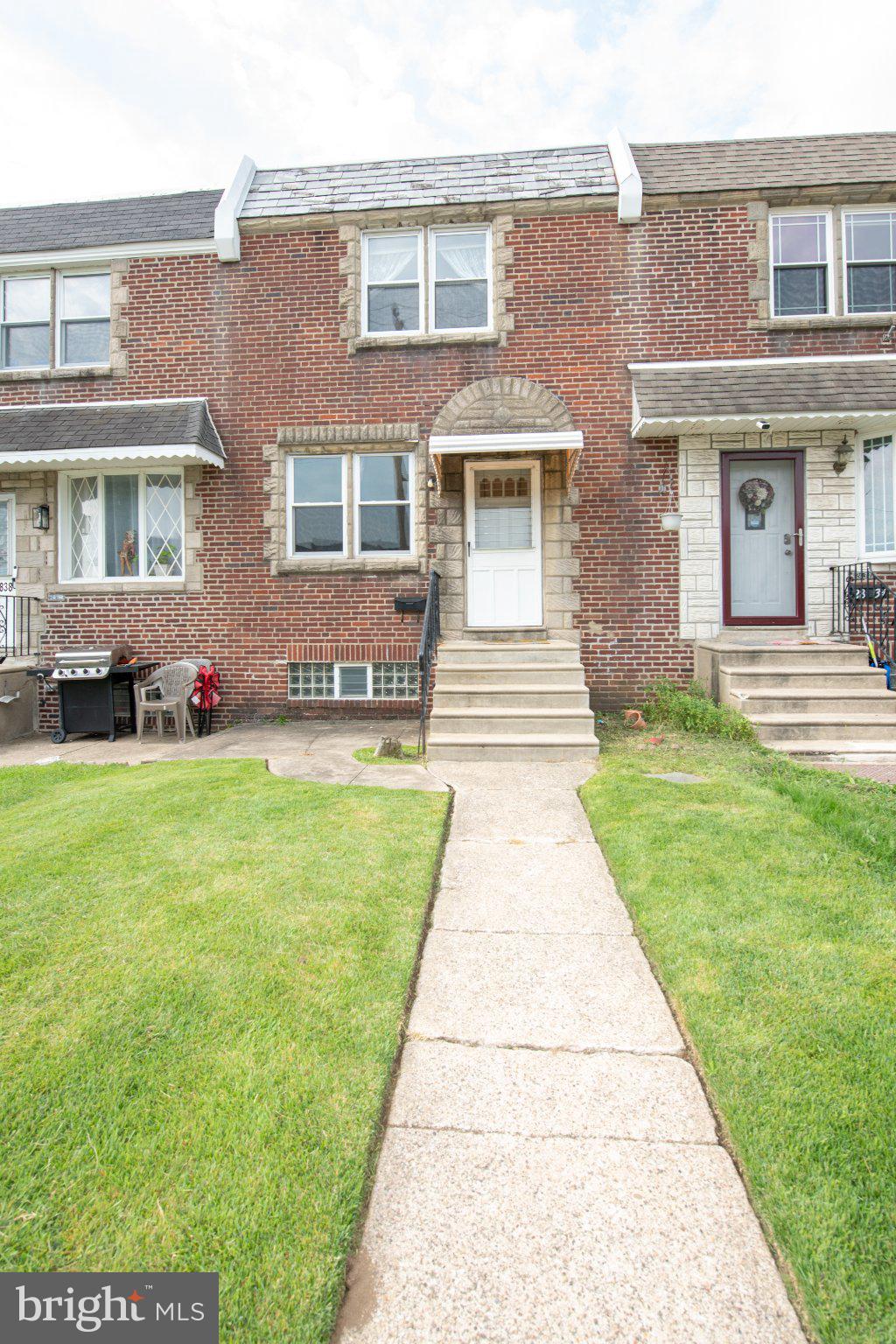 2836 MAGEE