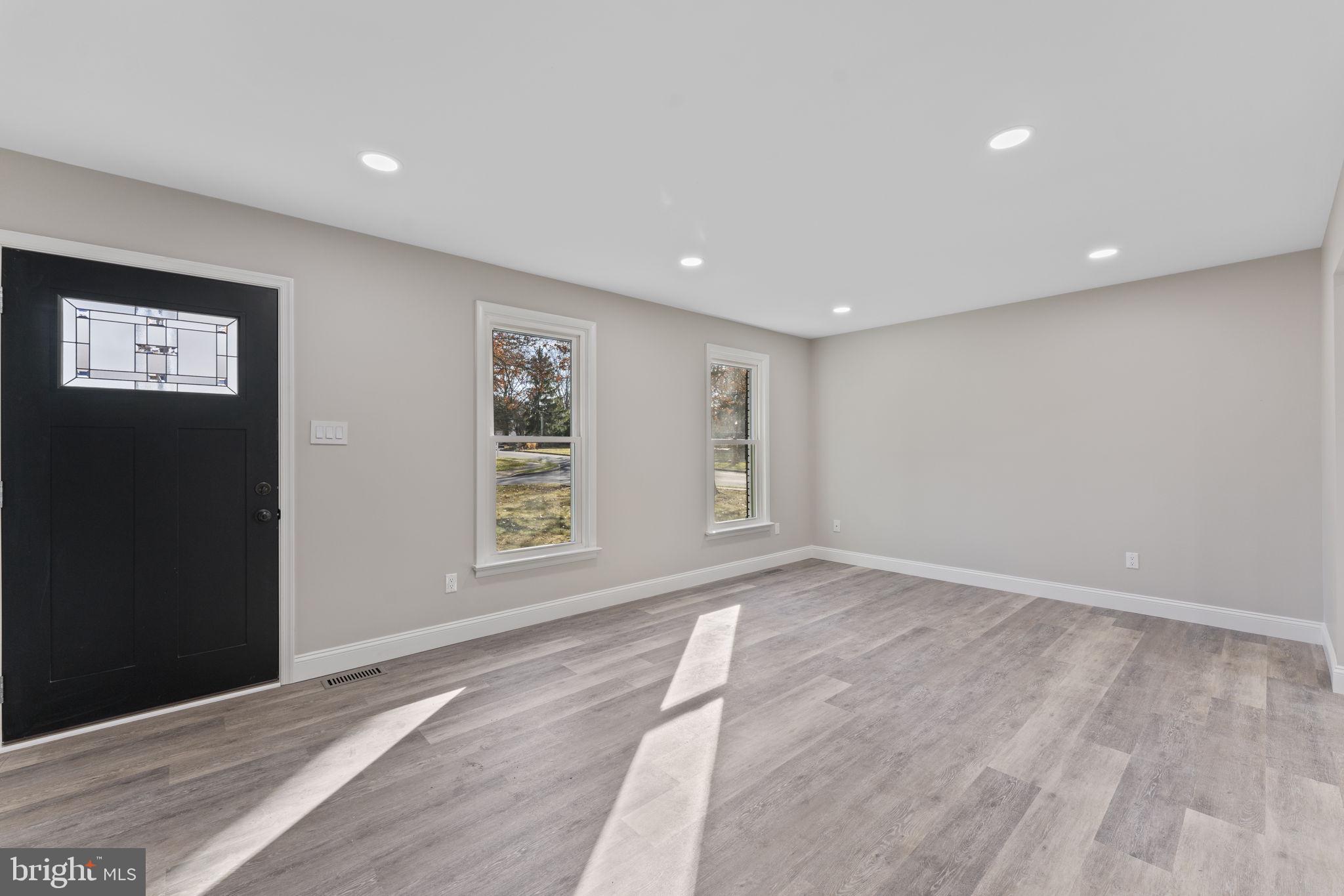 PLEASANT MDWS - Residential