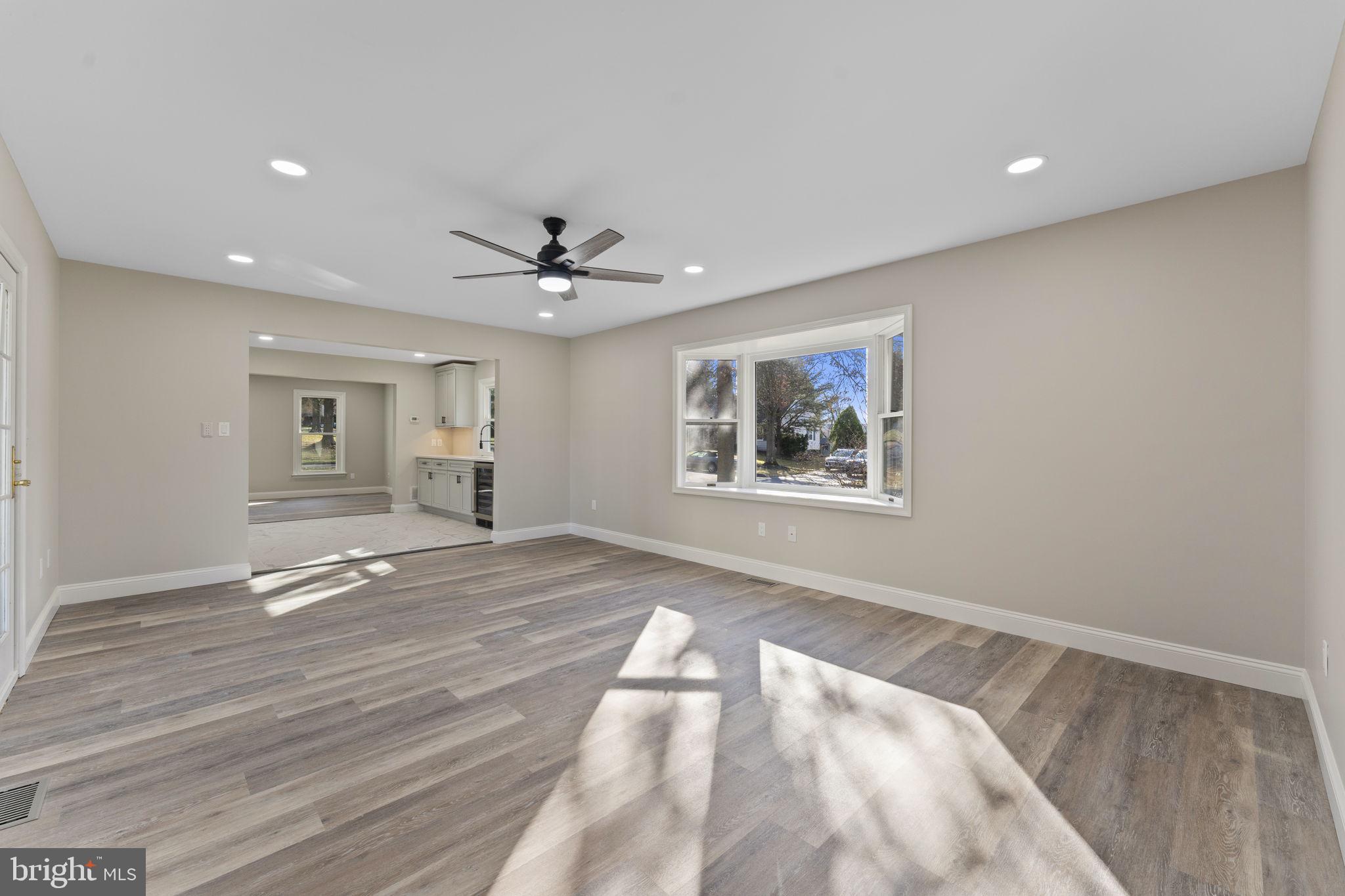 PLEASANT MDWS - Residential