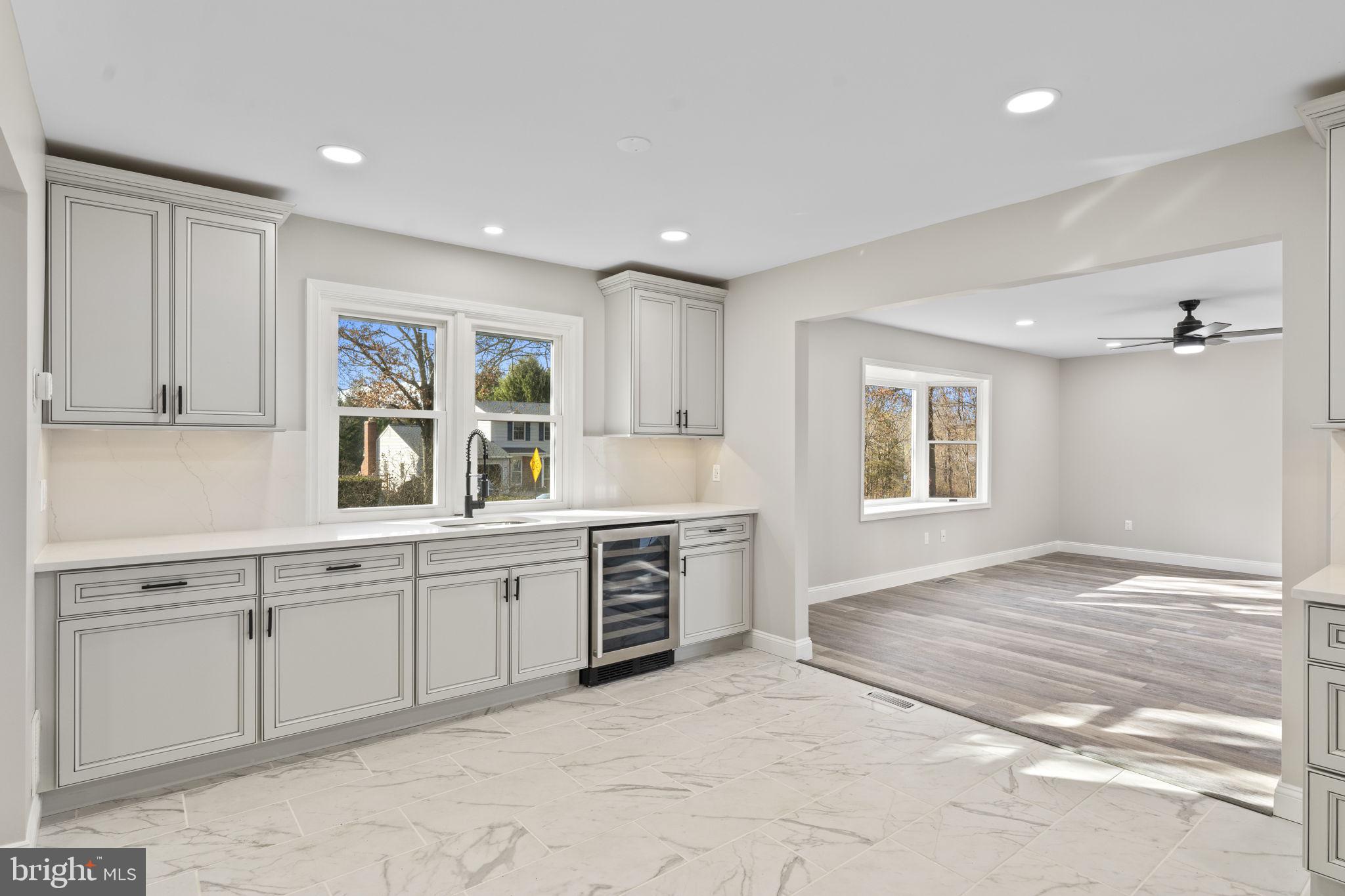 PLEASANT MDWS - Residential