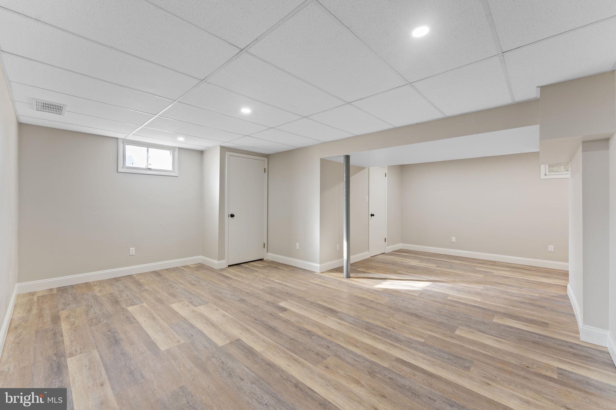 PLEASANT MDWS - Residential