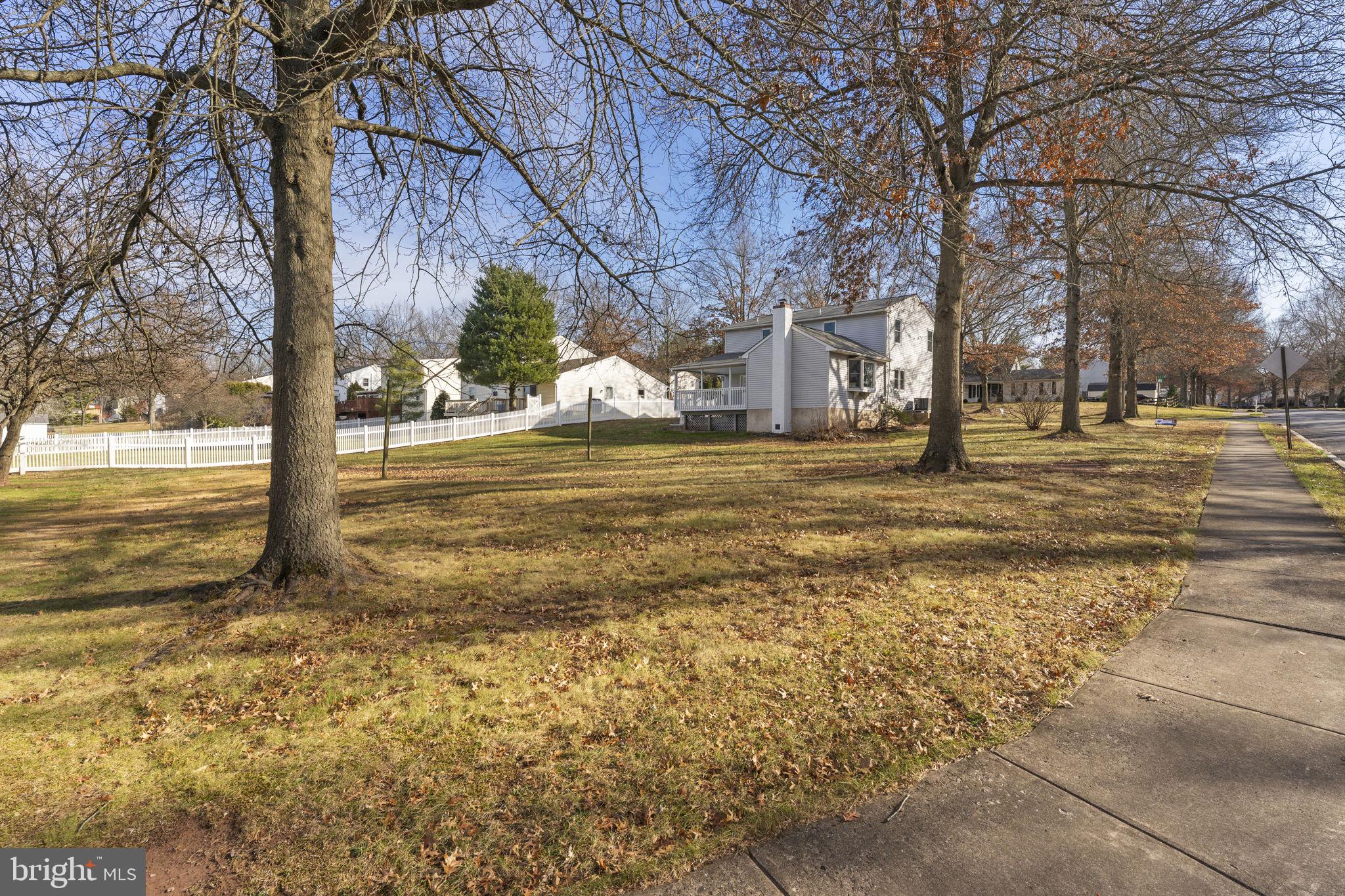 PLEASANT MDWS - Residential