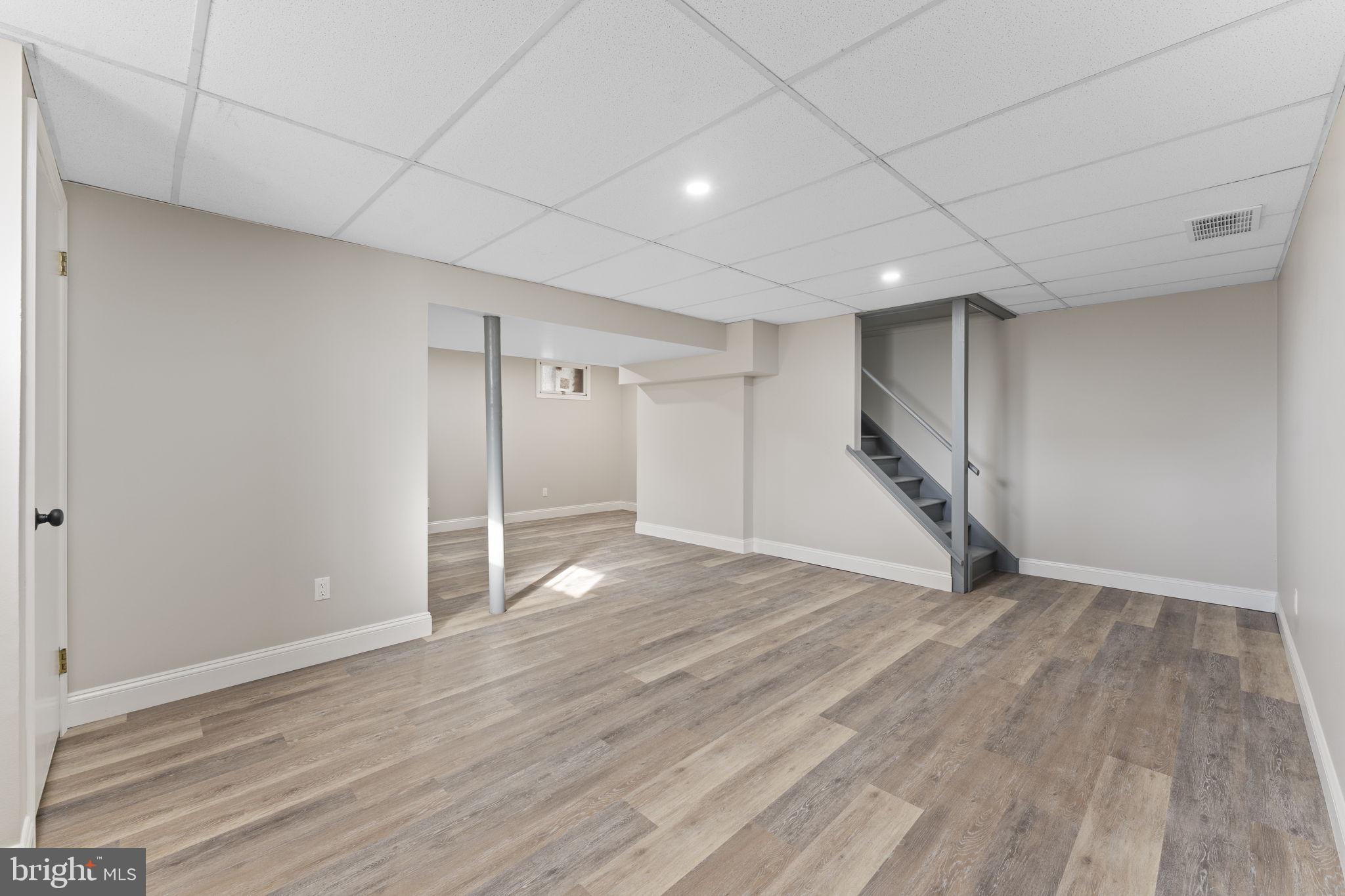 PLEASANT MDWS - Residential