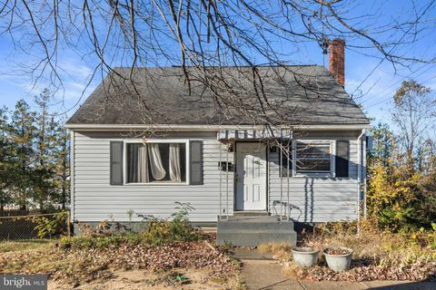 1304 COBB COURT WOODBRIDGE VA 22191