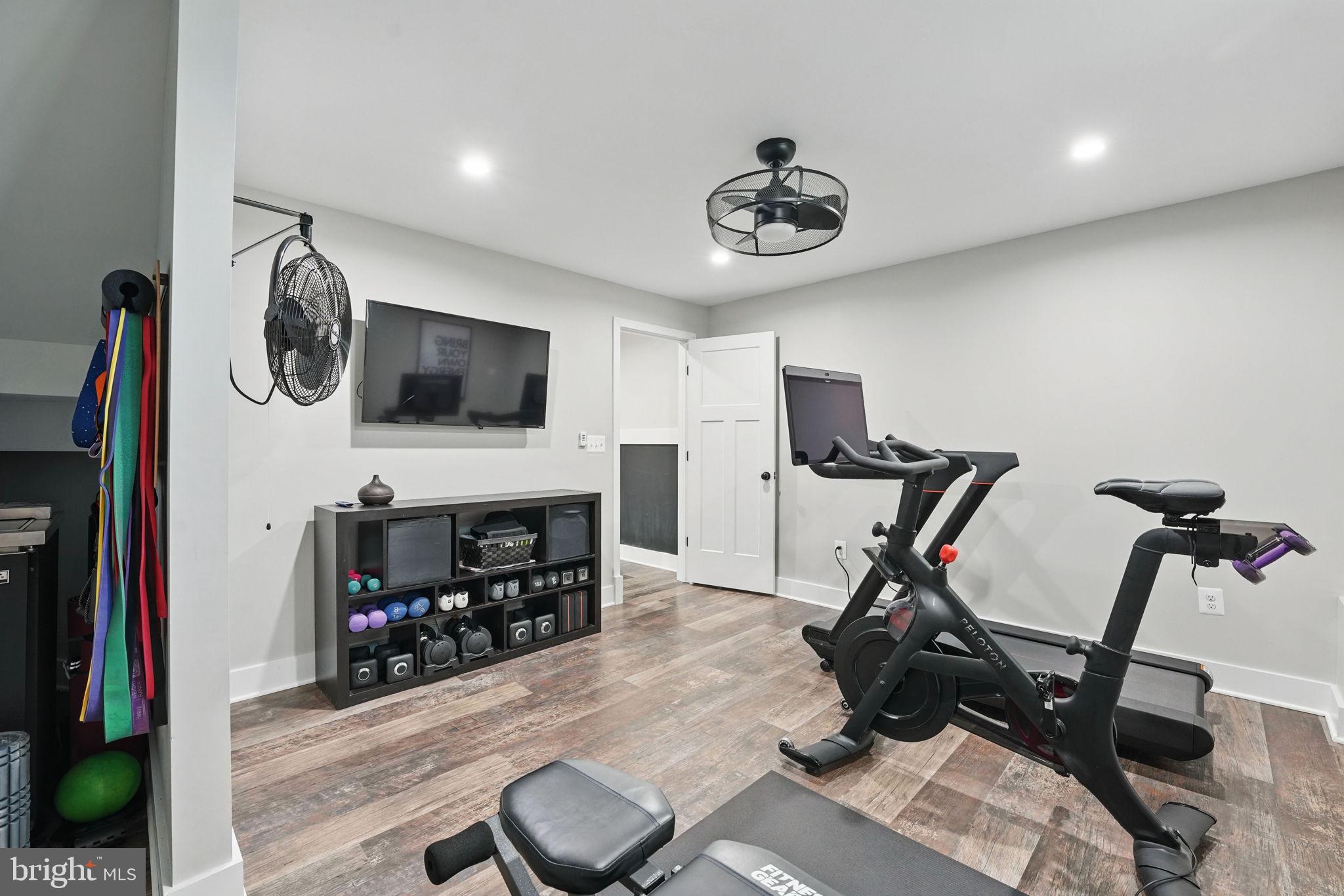 EMBREY MILL - Residential