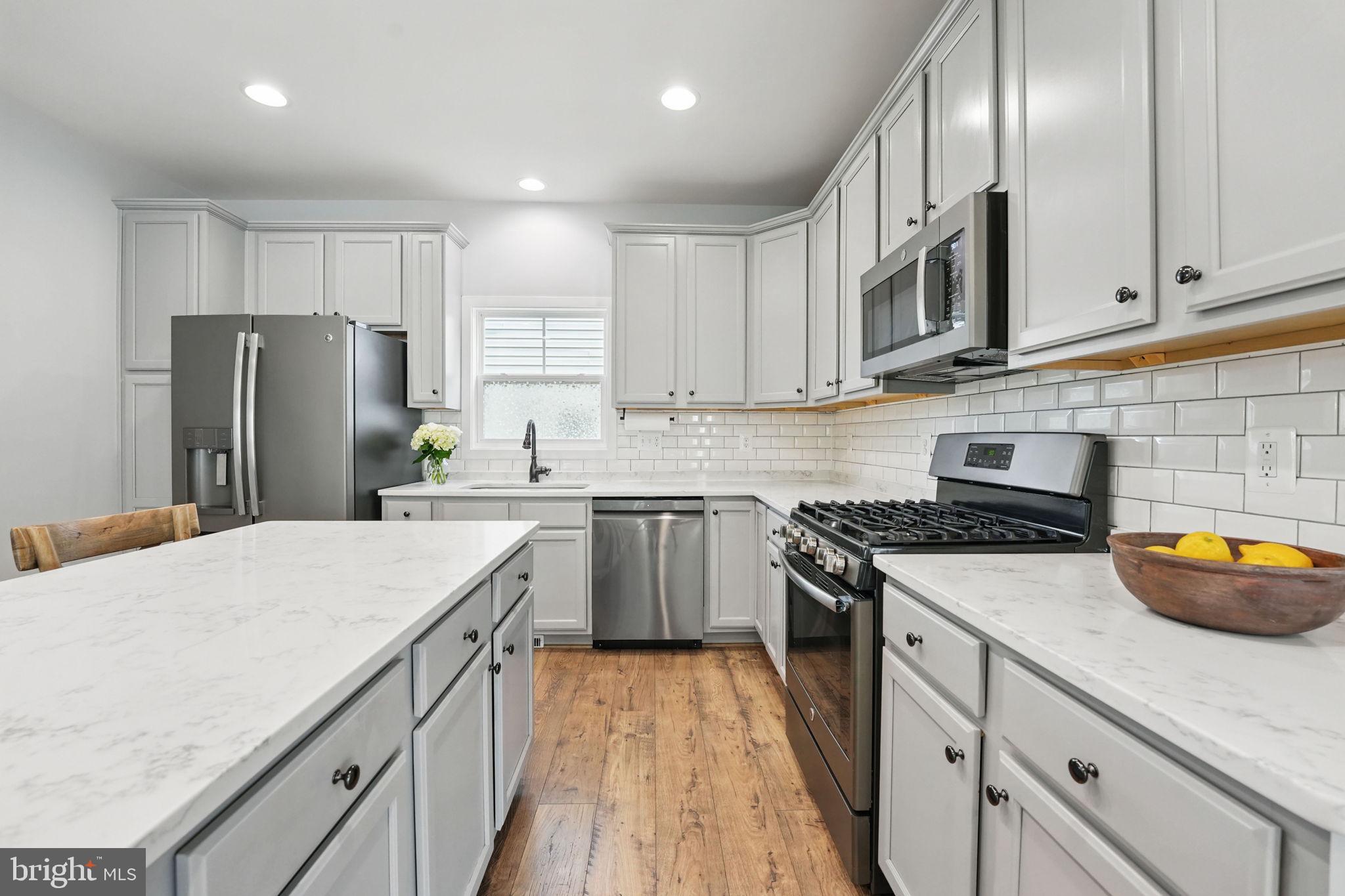 EMBREY MILL - Residential