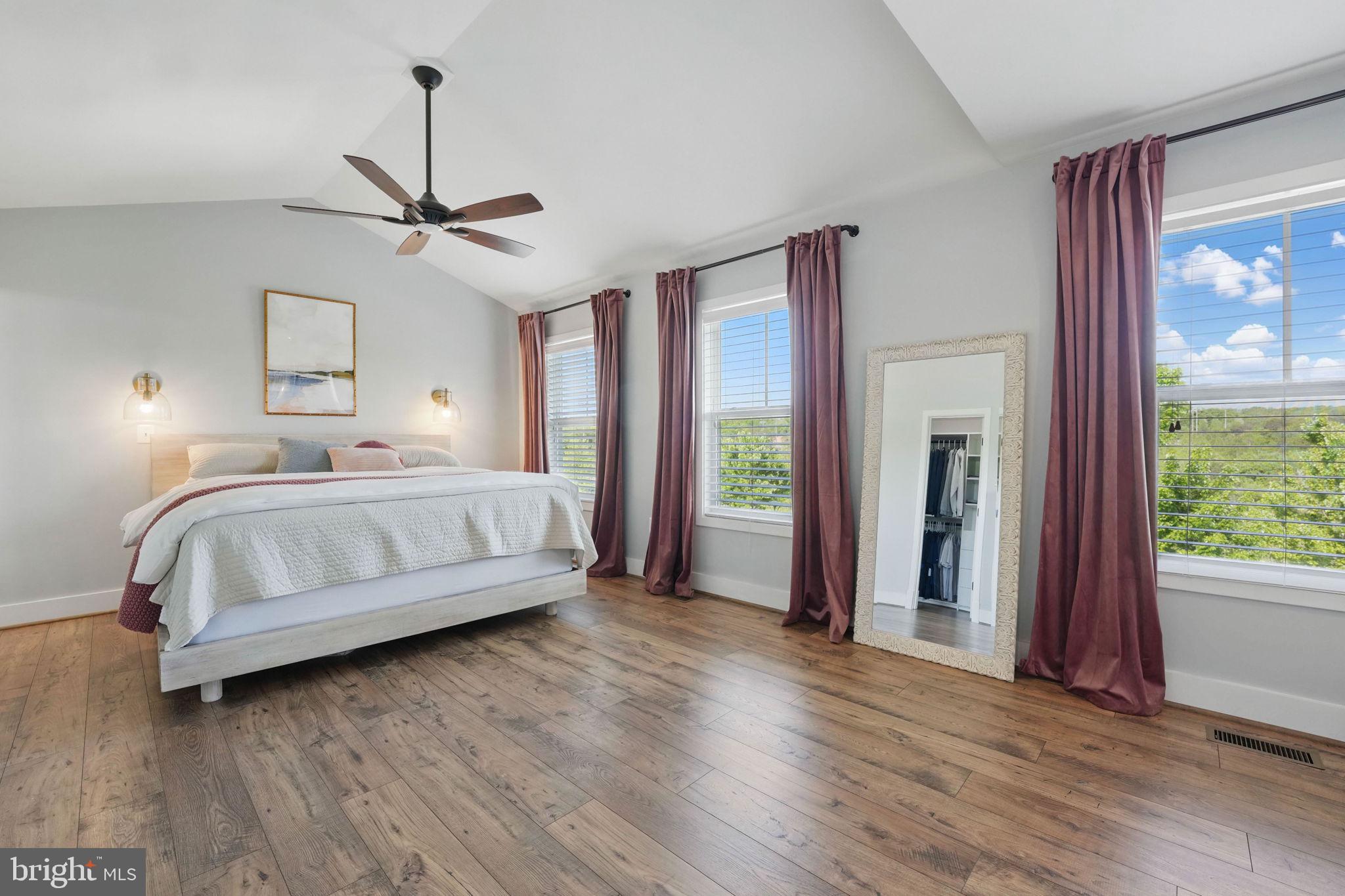 EMBREY MILL - Residential