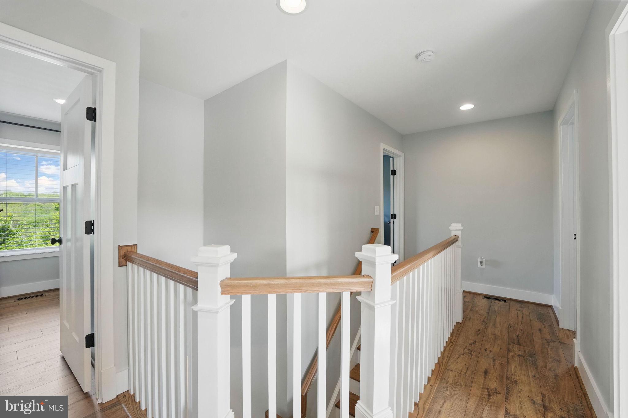 EMBREY MILL - Residential