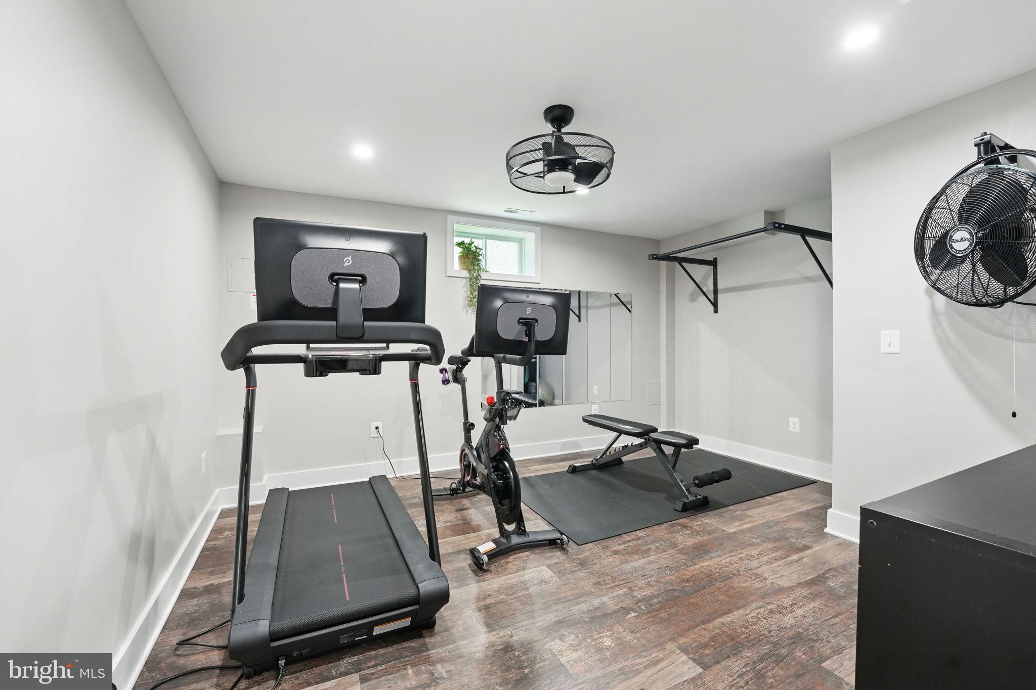 EMBREY MILL - Residential