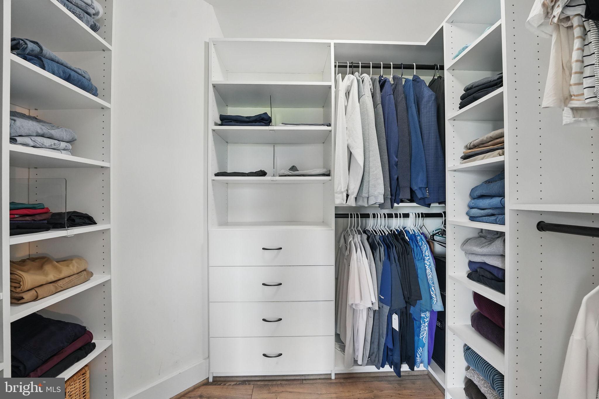 EMBREY MILL - Residential