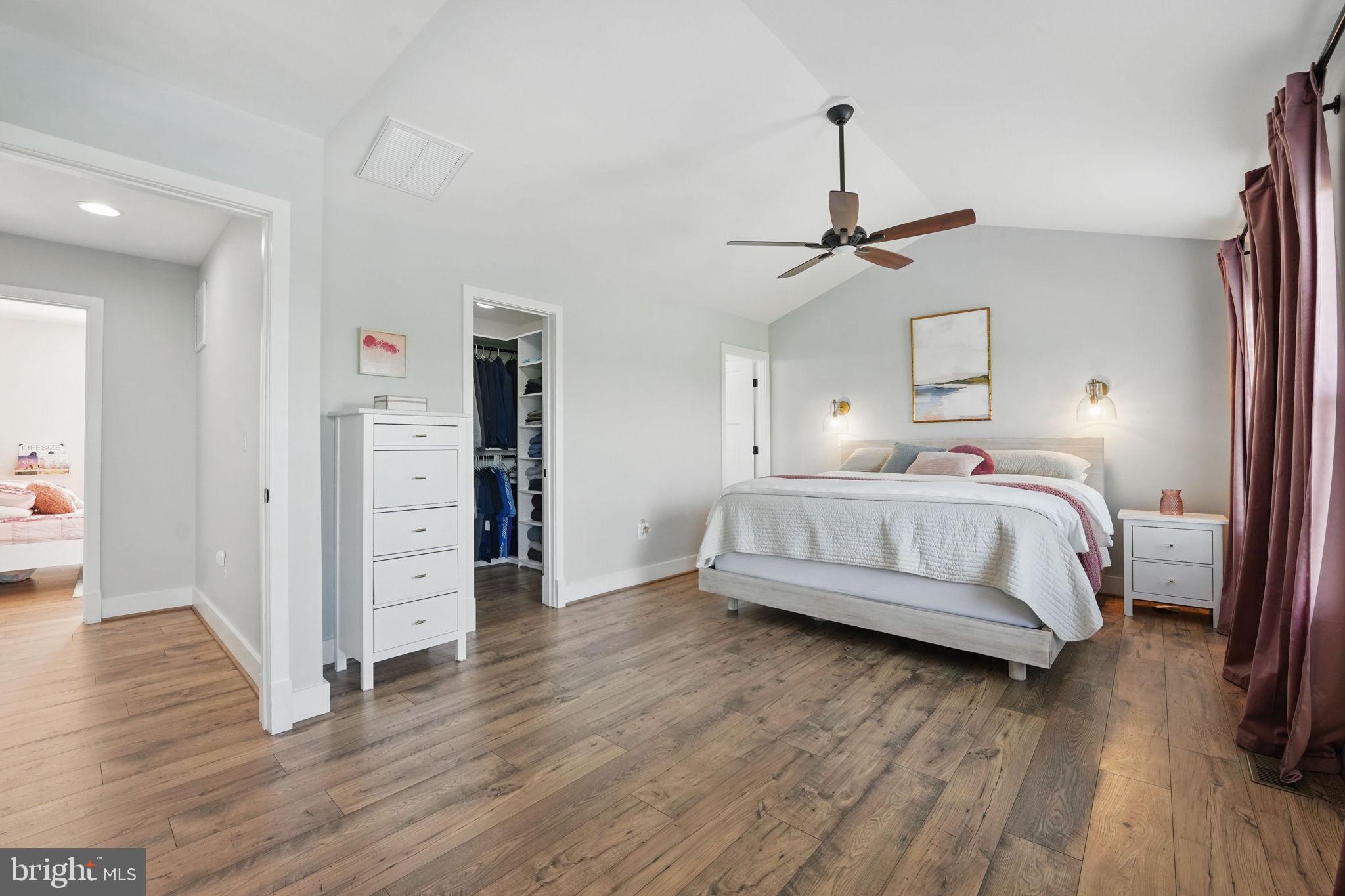 EMBREY MILL - Residential