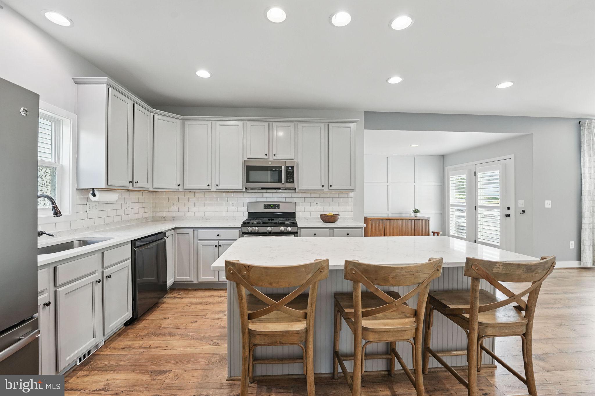 EMBREY MILL - Residential