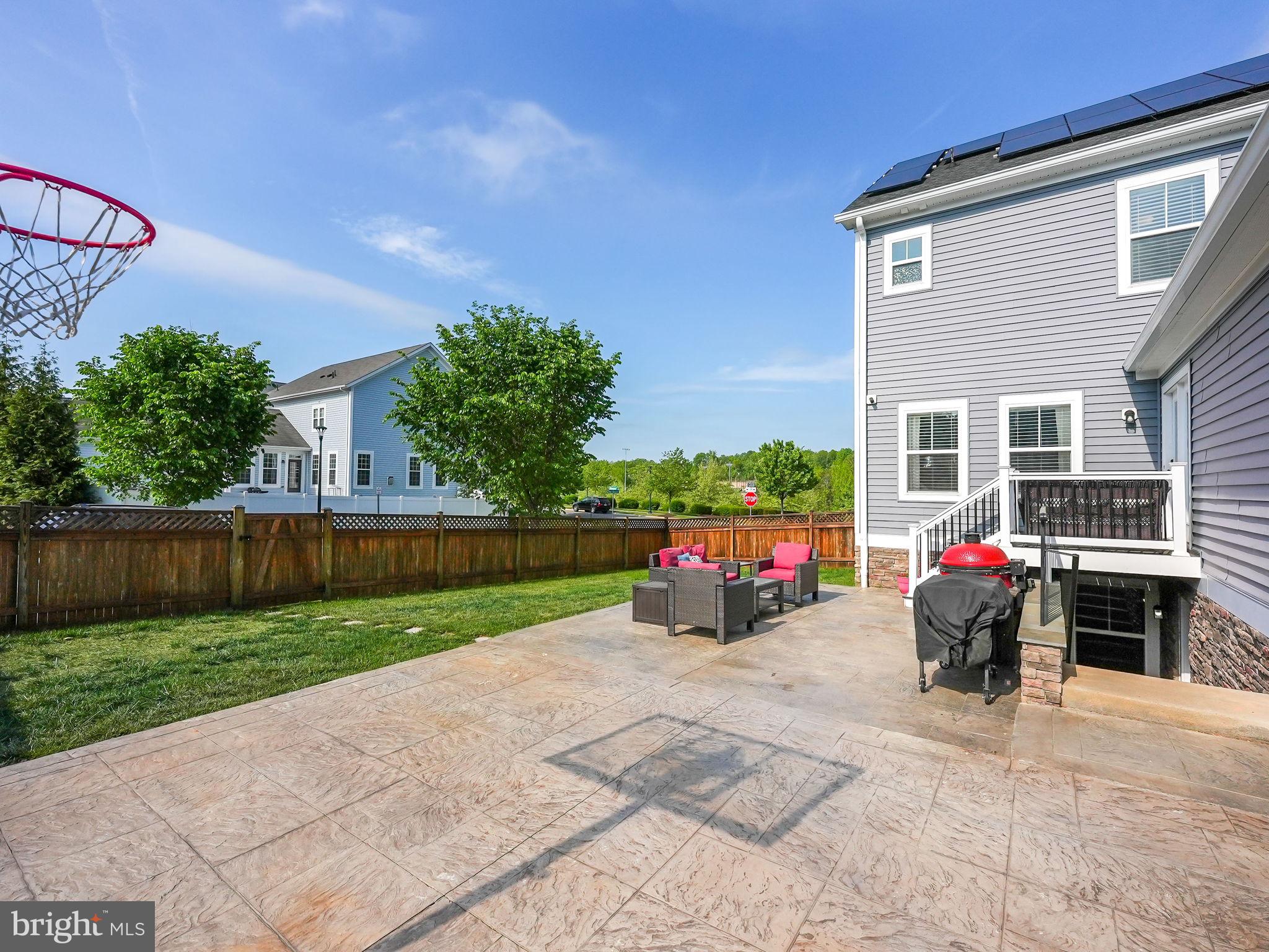 EMBREY MILL - Residential