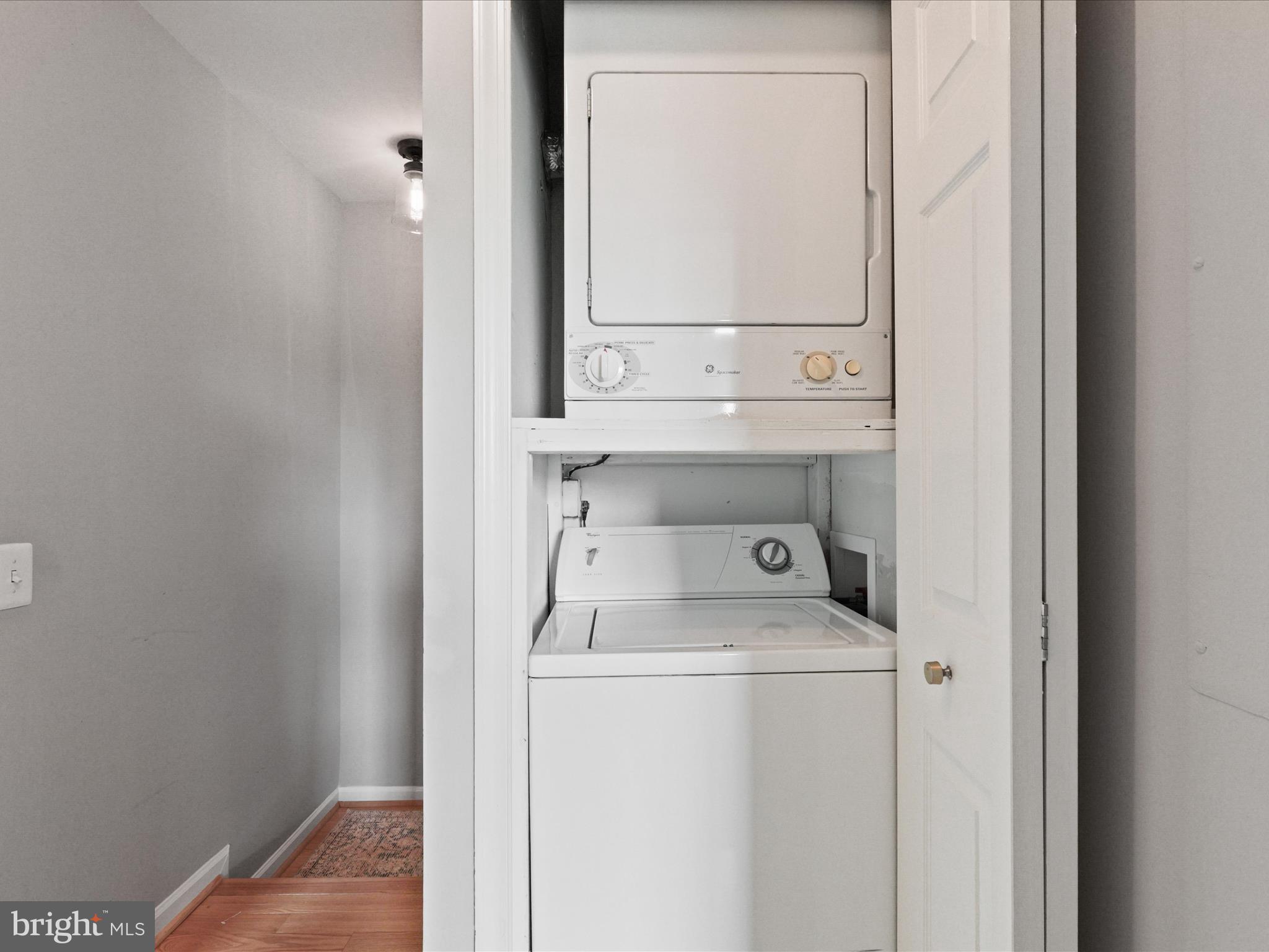 LEE LANDING - Residential