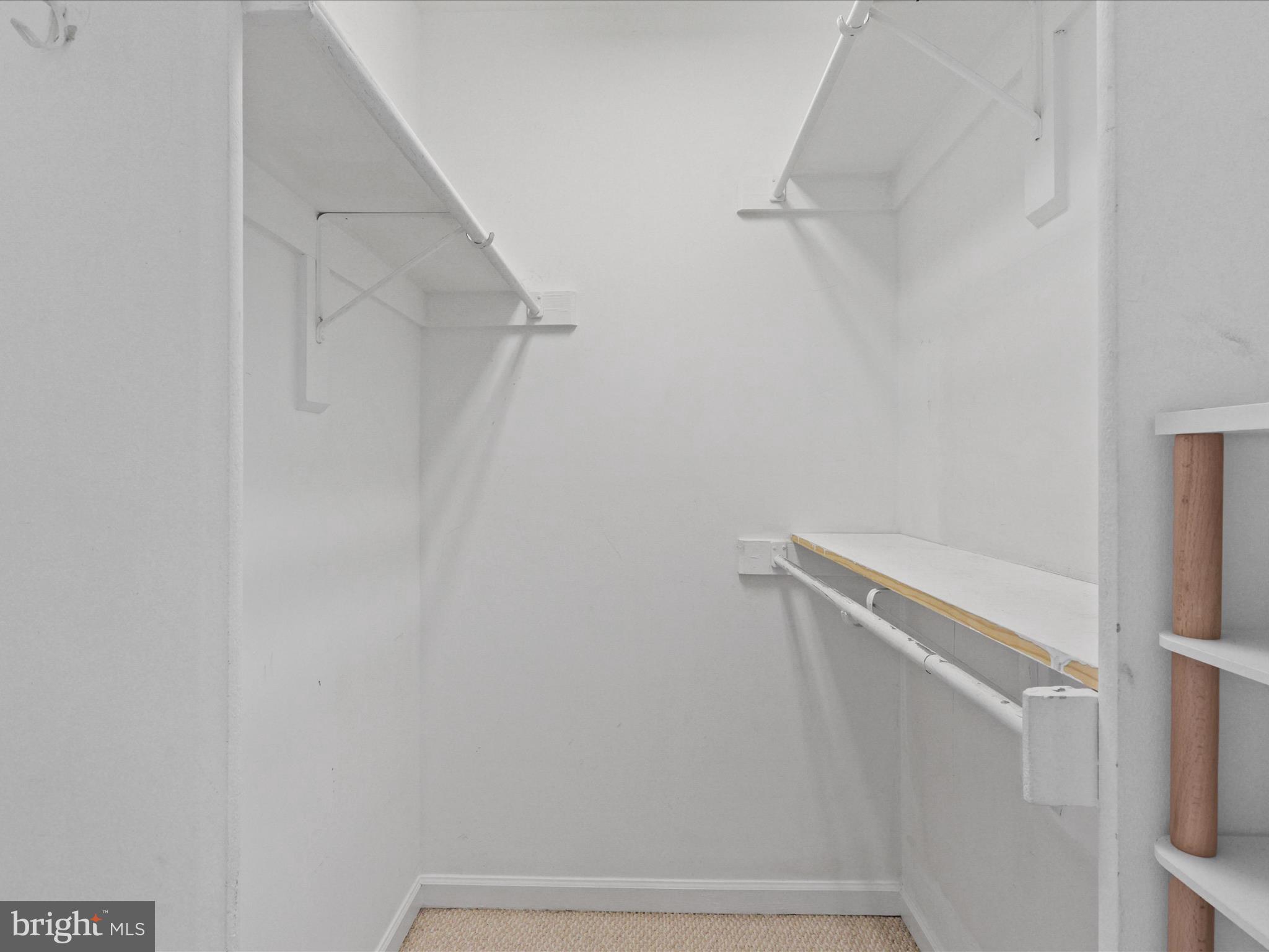 LEE LANDING - Residential