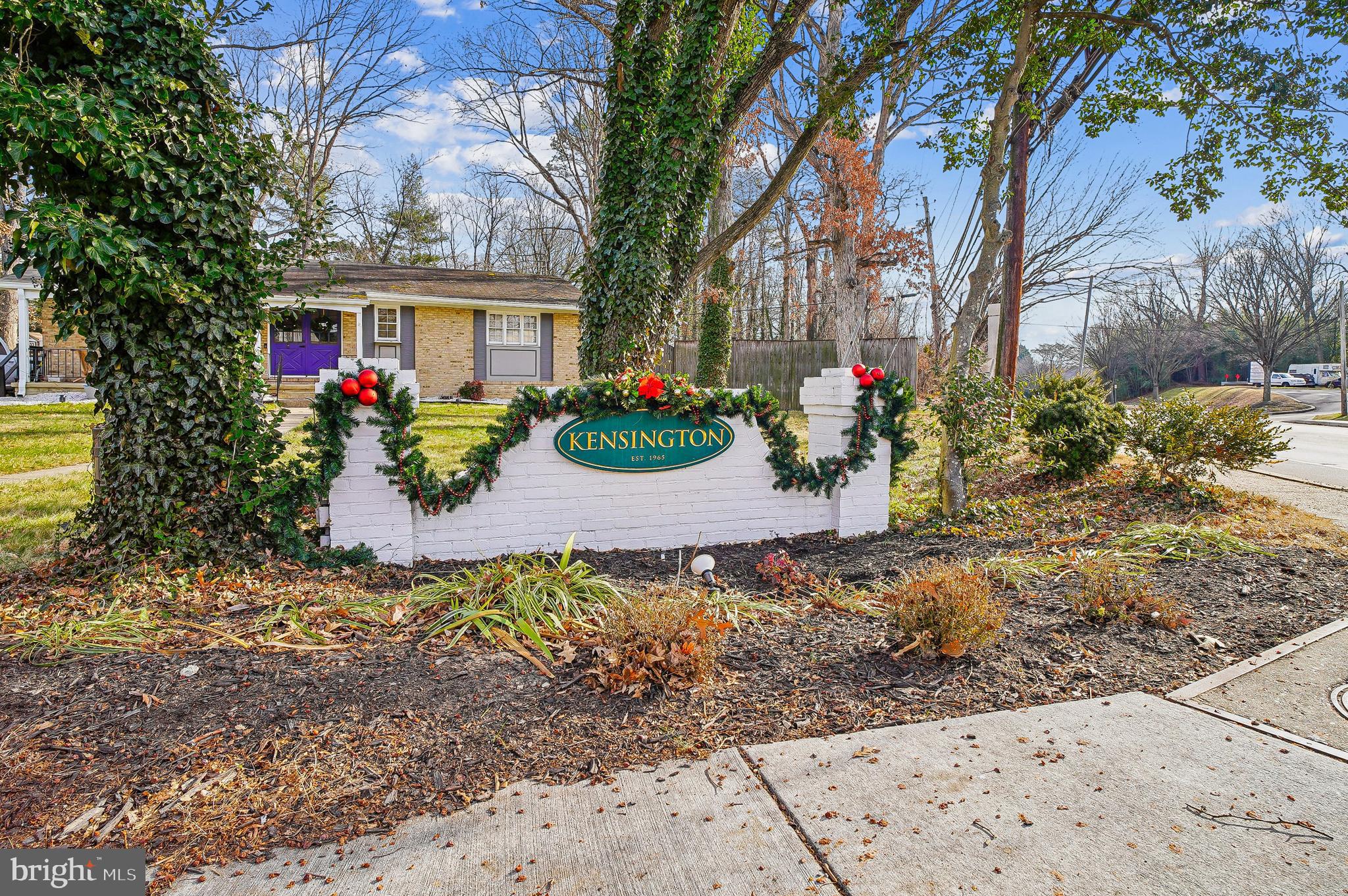 KENSINGTON - Residential