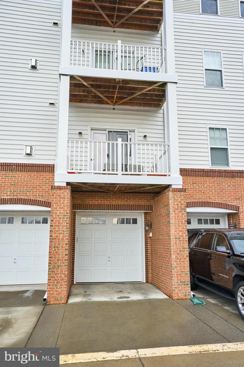 CENTRE PARK AT STONE RIDGE - Residential Lease