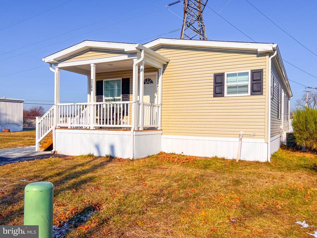 2204 BLAIR DRIVE