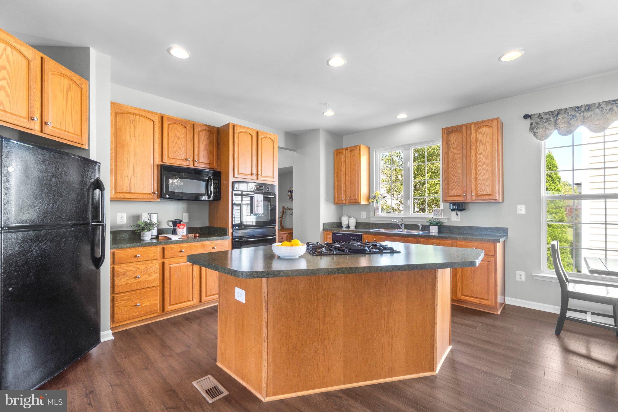 BRINKLEY MANOR - Residential