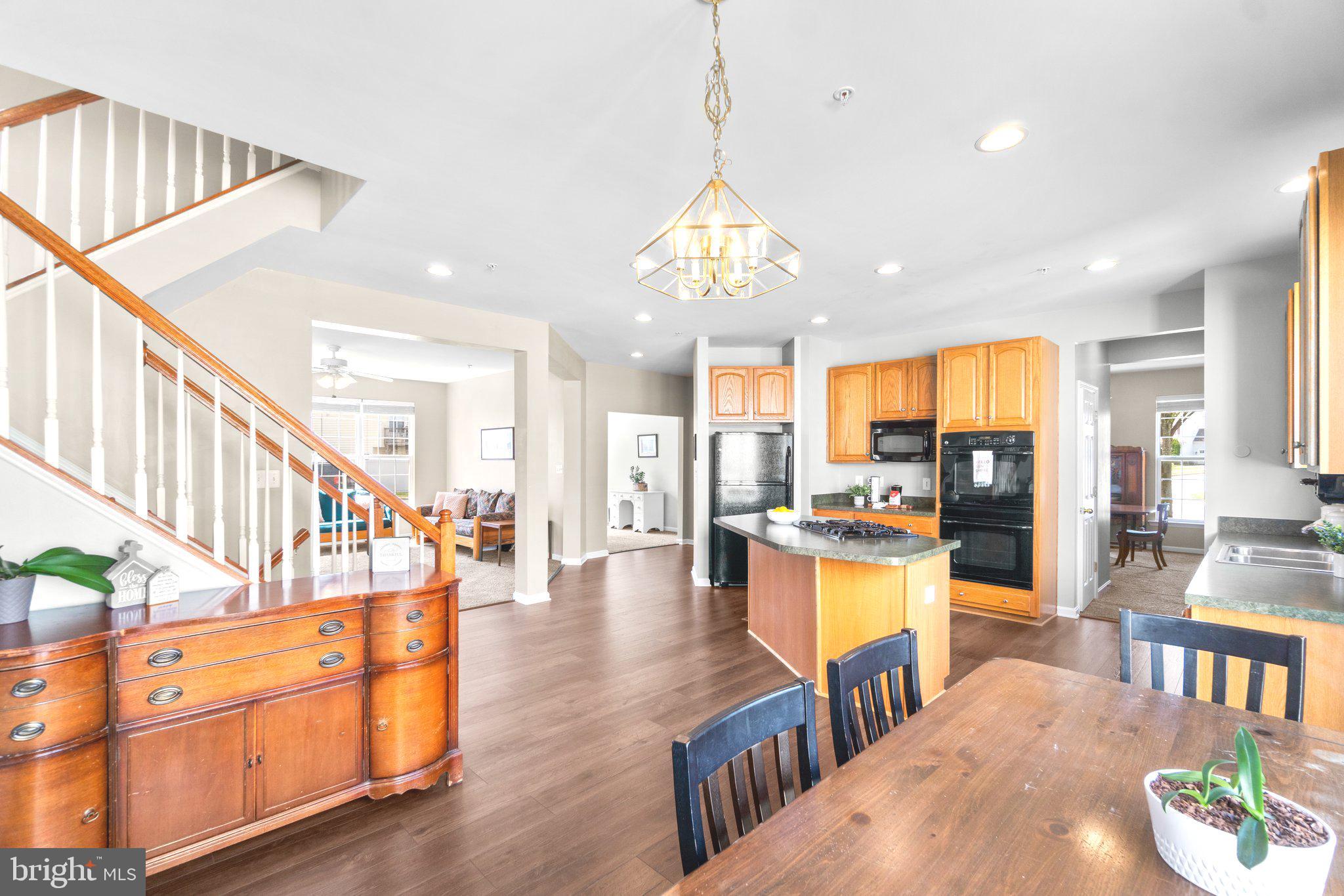 BRINKLEY MANOR - Residential