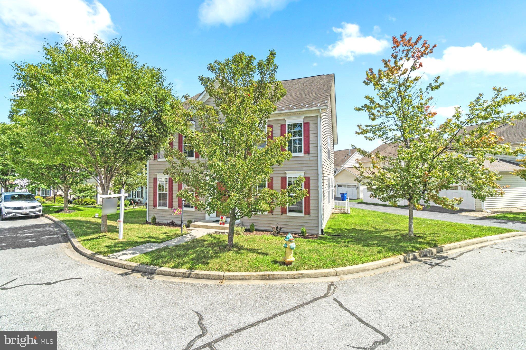 BRINKLEY MANOR - Residential