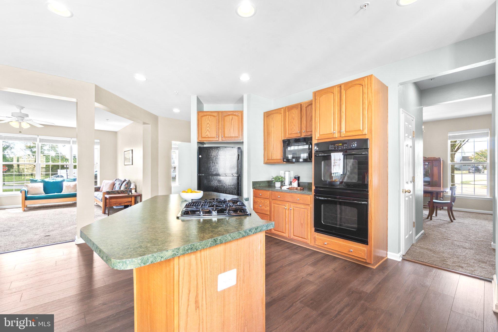 BRINKLEY MANOR - Residential