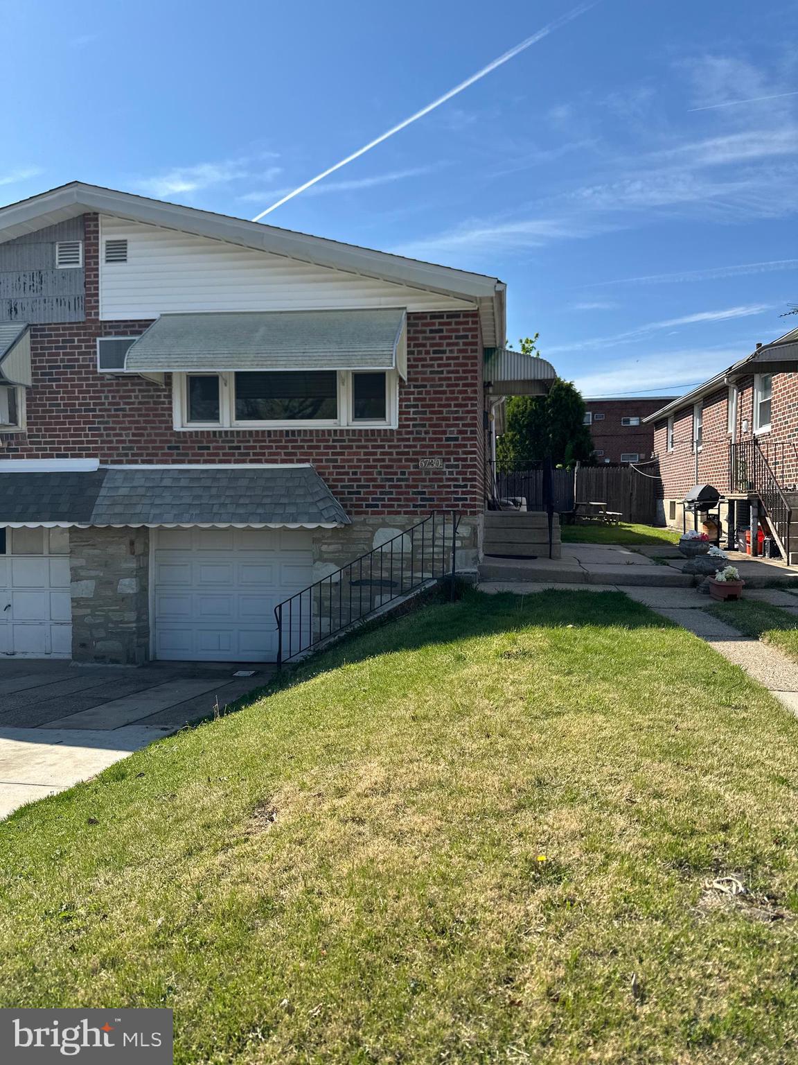 LAWNCREST - Residential