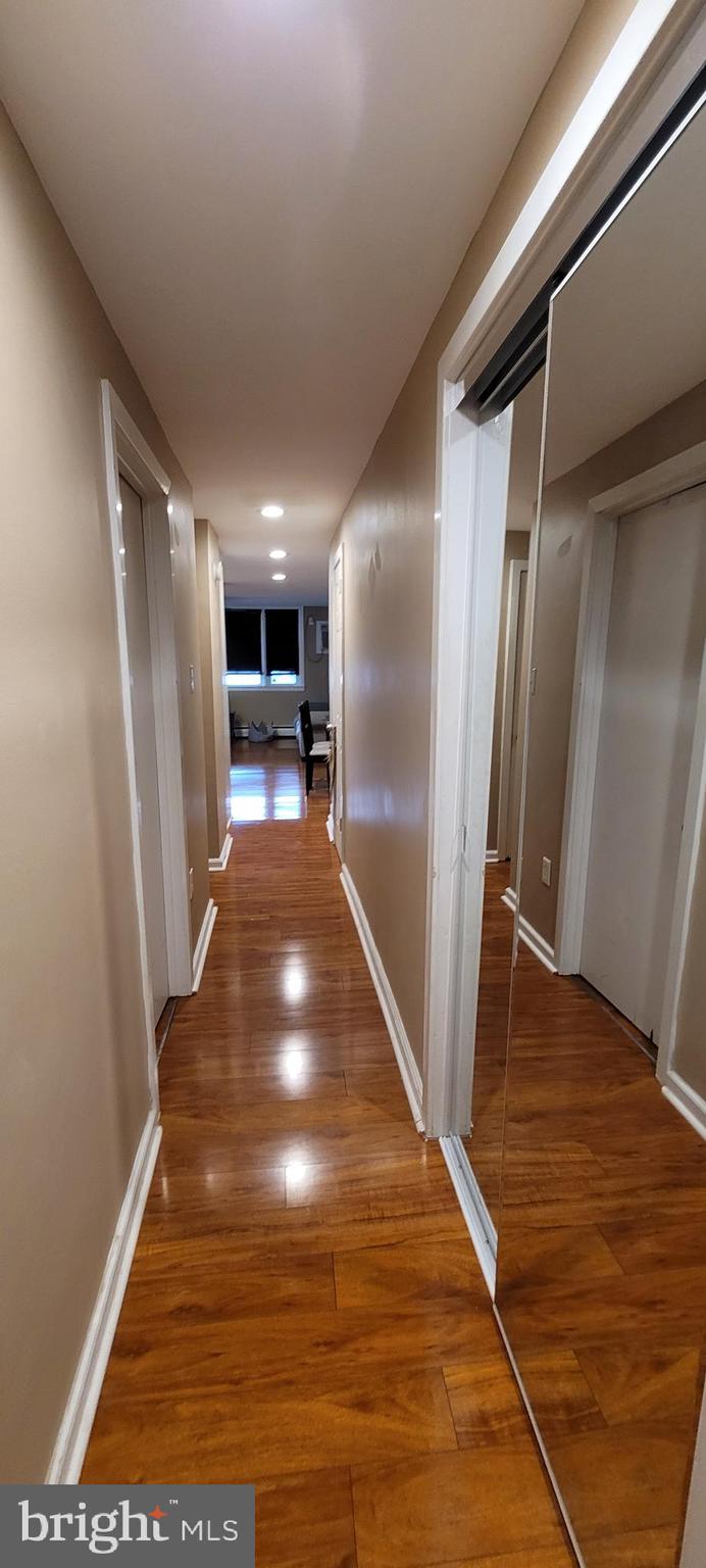 LAWNCREST - Residential