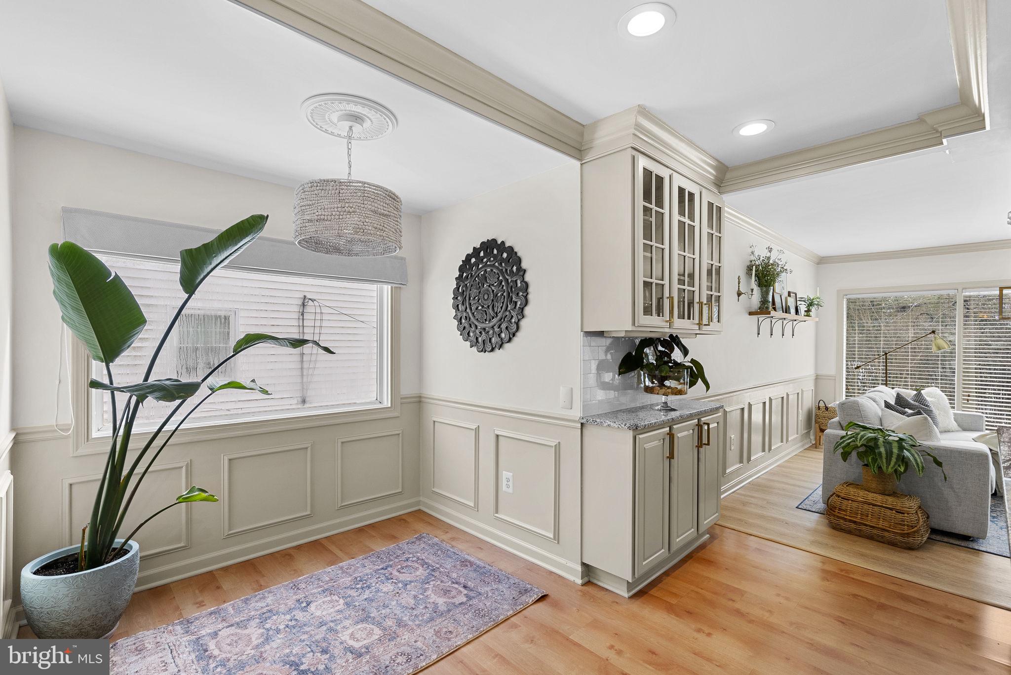 KNOLLWOOD - Residential