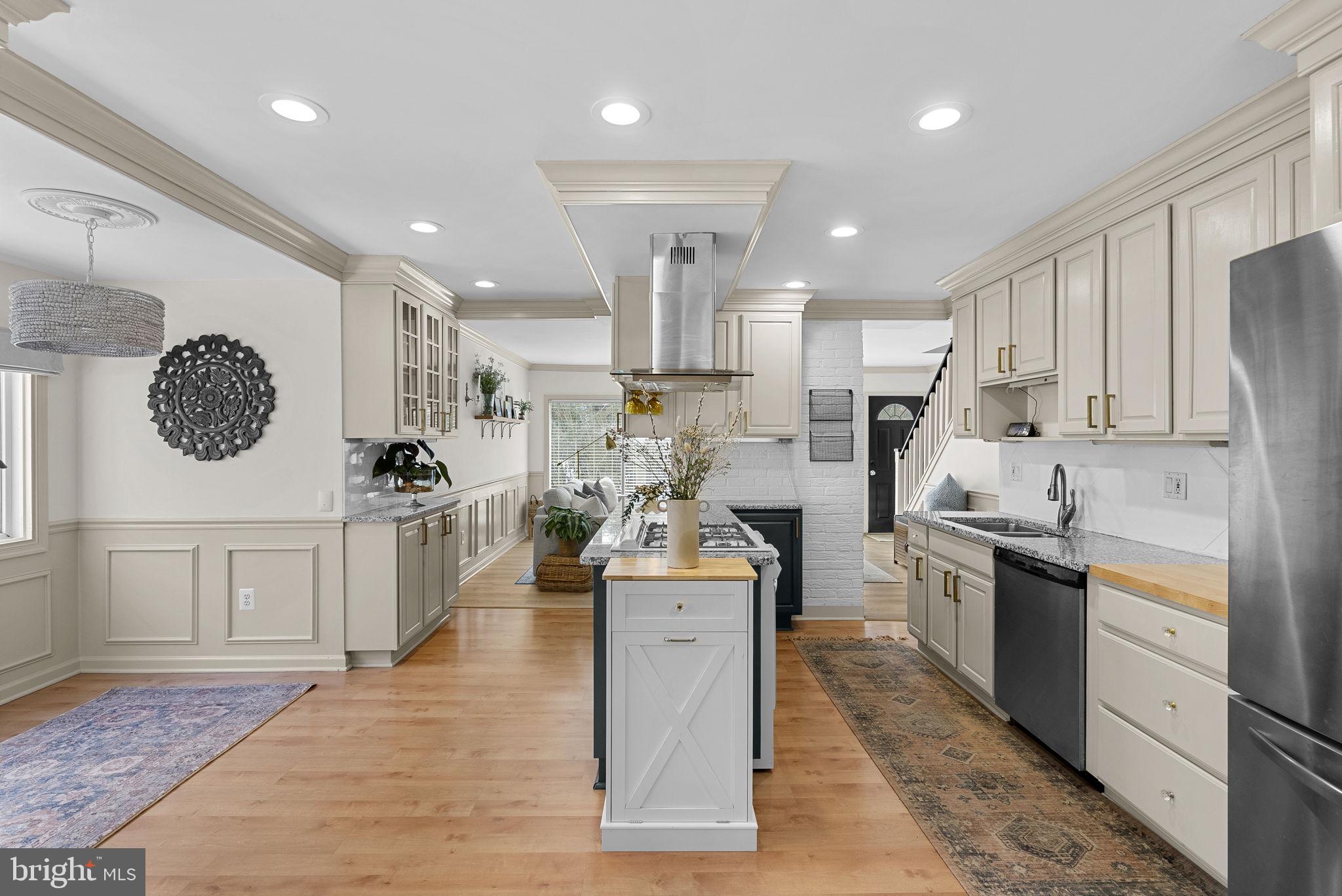 KNOLLWOOD - Residential