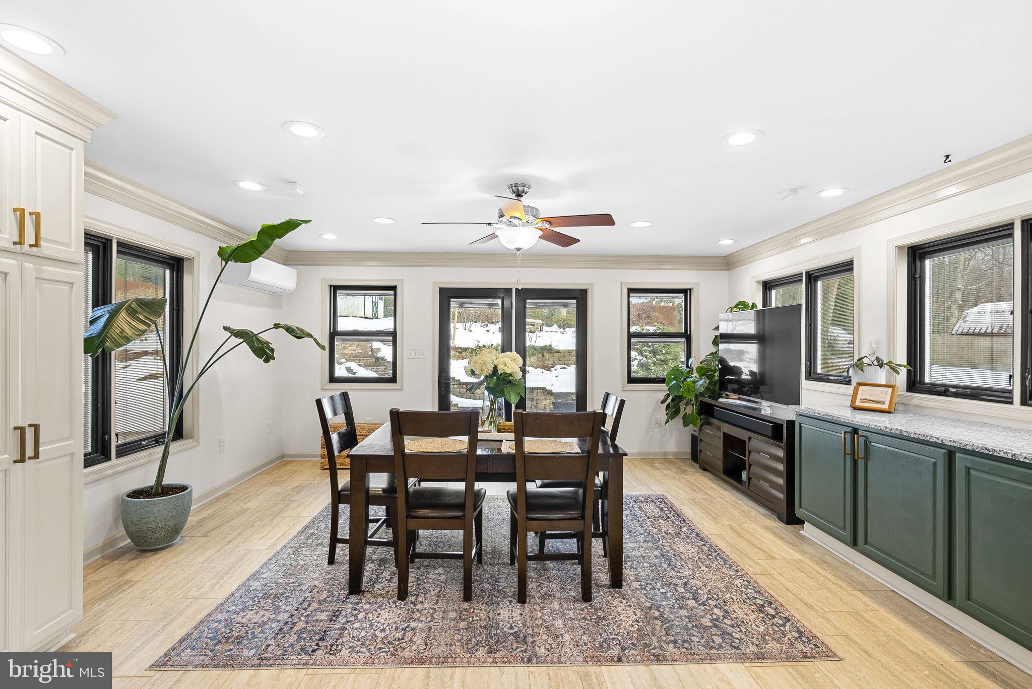 KNOLLWOOD - Residential