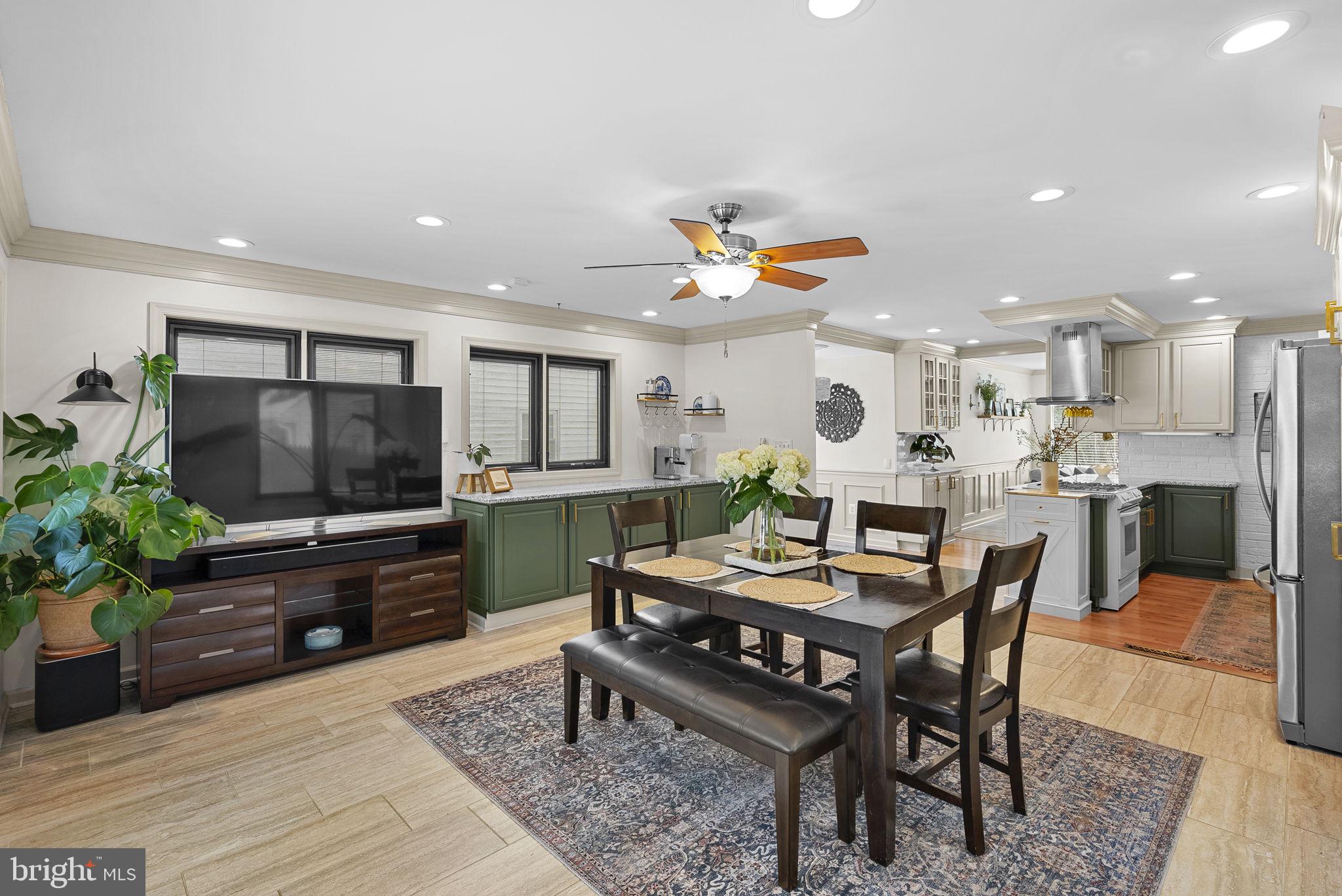 KNOLLWOOD - Residential