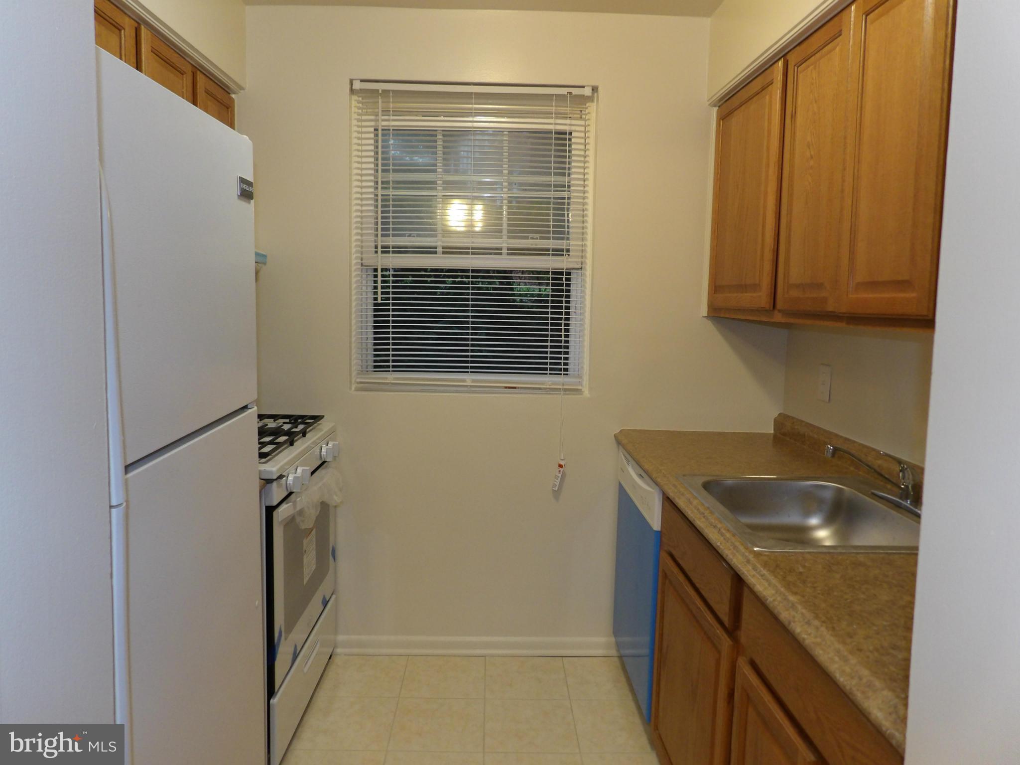 VERMONT GARDENS - Residential Lease