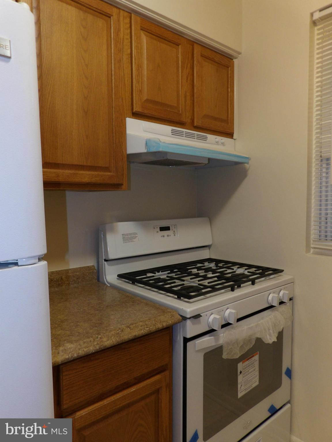 VERMONT GARDENS - Residential Lease