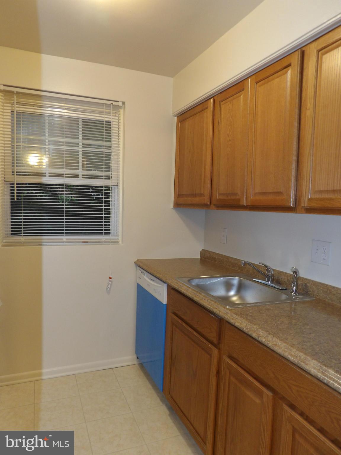 VERMONT GARDENS - Residential Lease