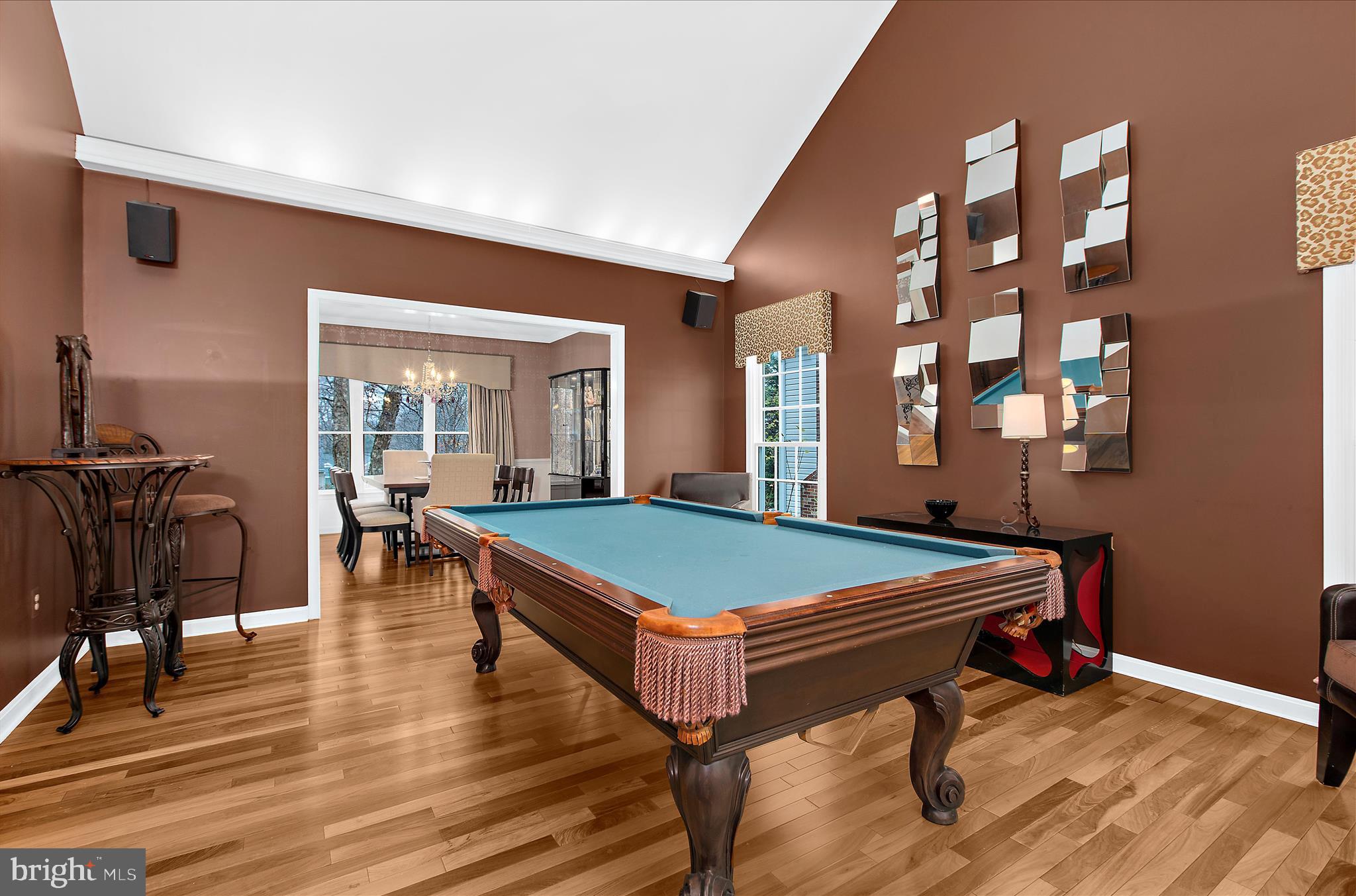 SHIPLEYS CHOICE - Residential