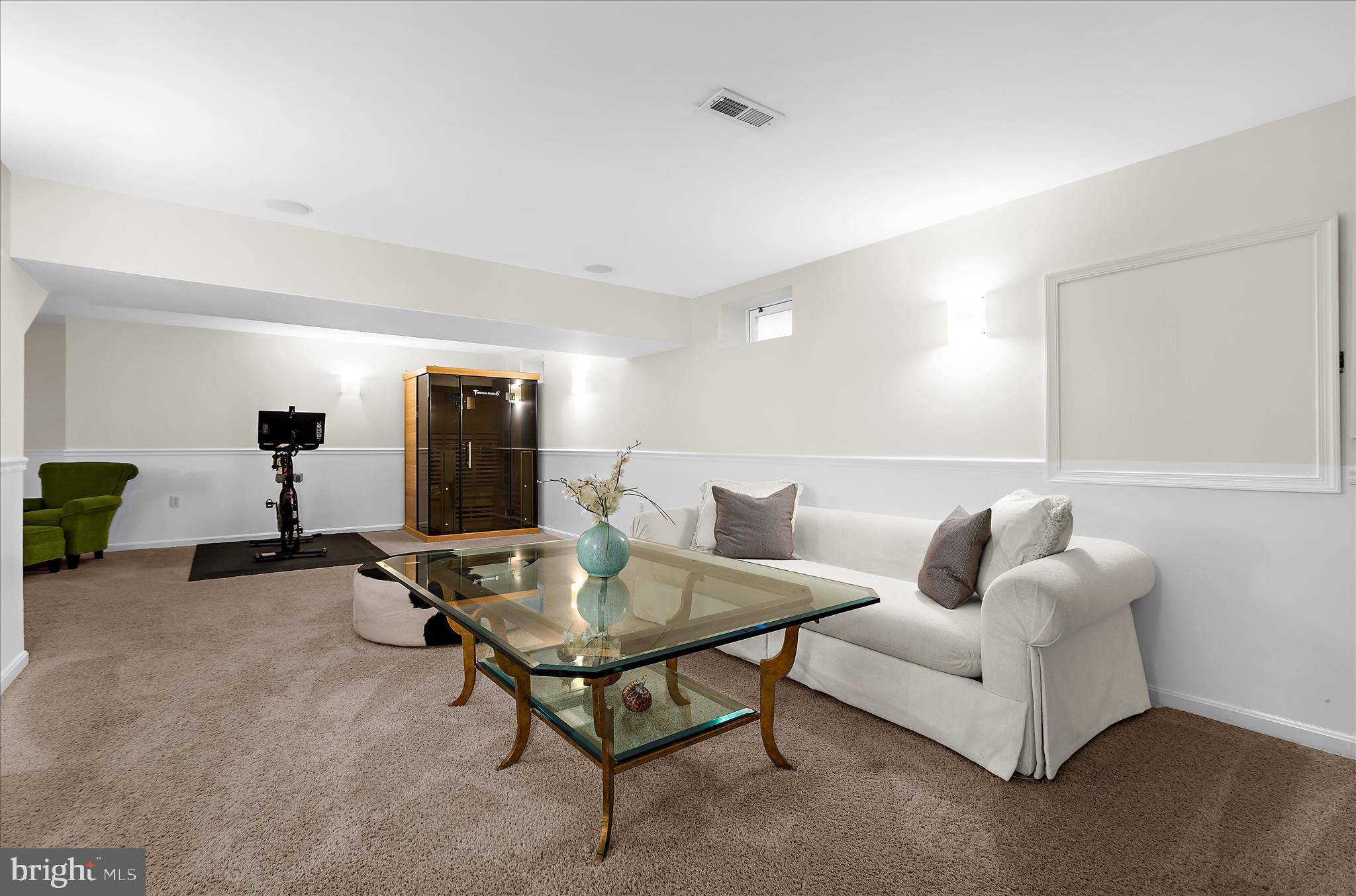 SHIPLEYS CHOICE - Residential