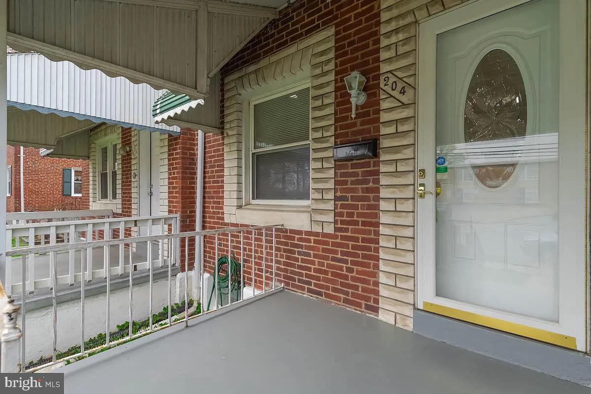 MIDDLEBOROUGH - Residential Lease