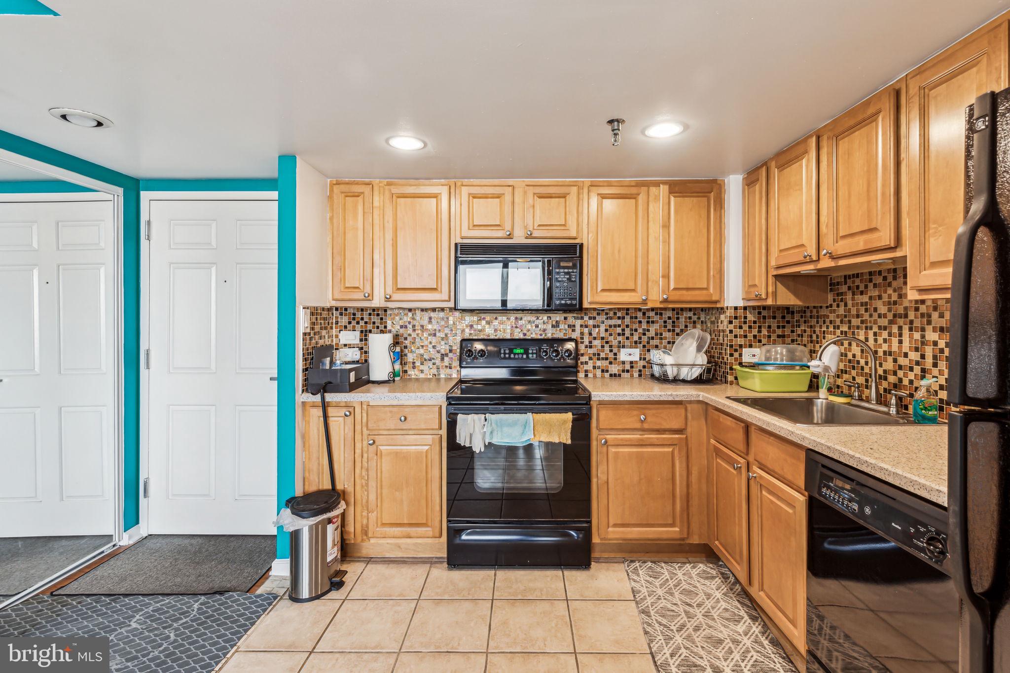 ART MUSEUM AREA - Residential