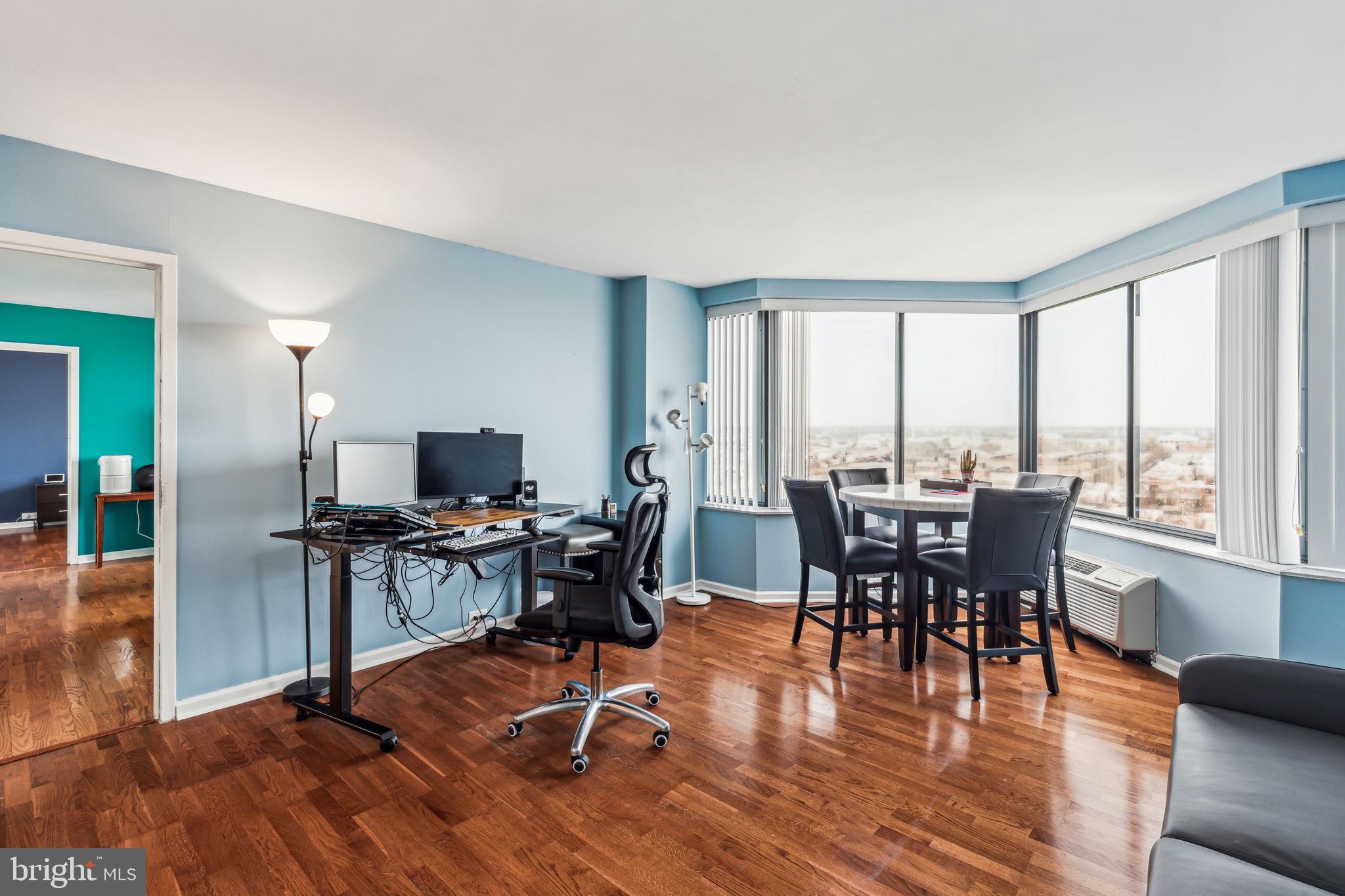 ART MUSEUM AREA - Residential