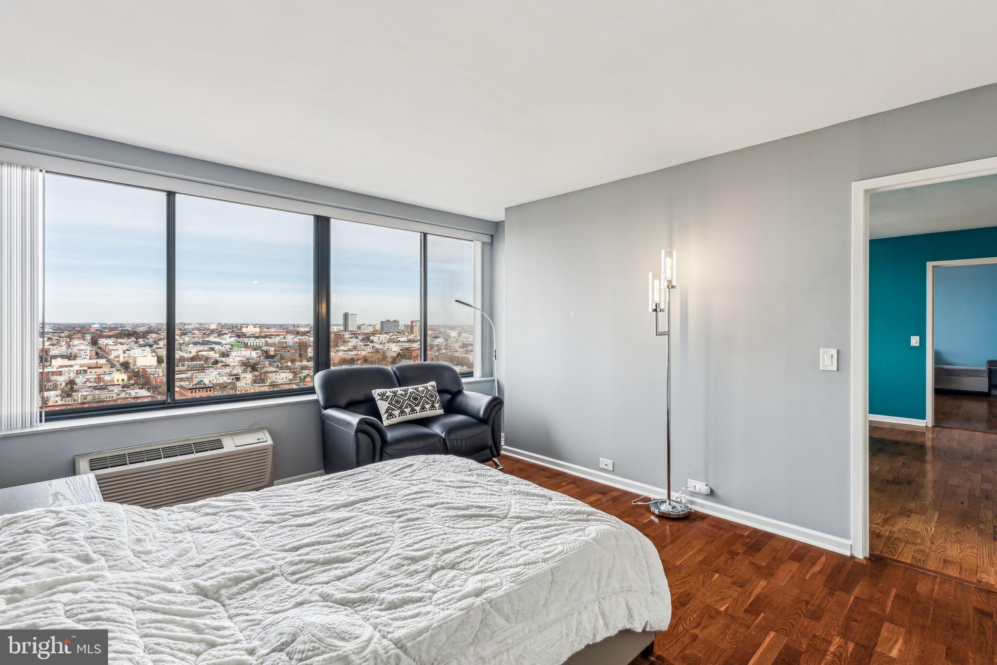 ART MUSEUM AREA - Residential