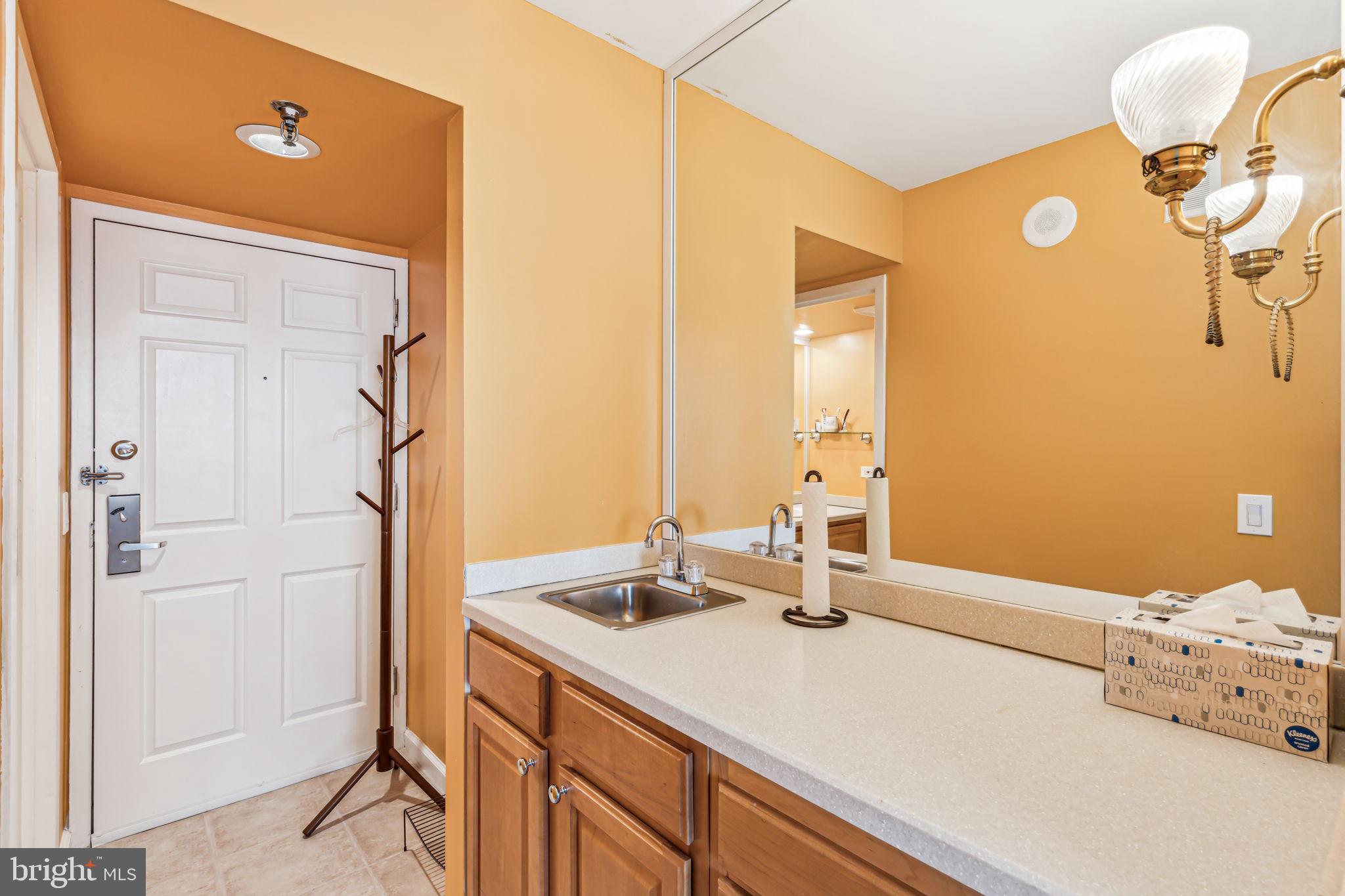 ART MUSEUM AREA - Residential